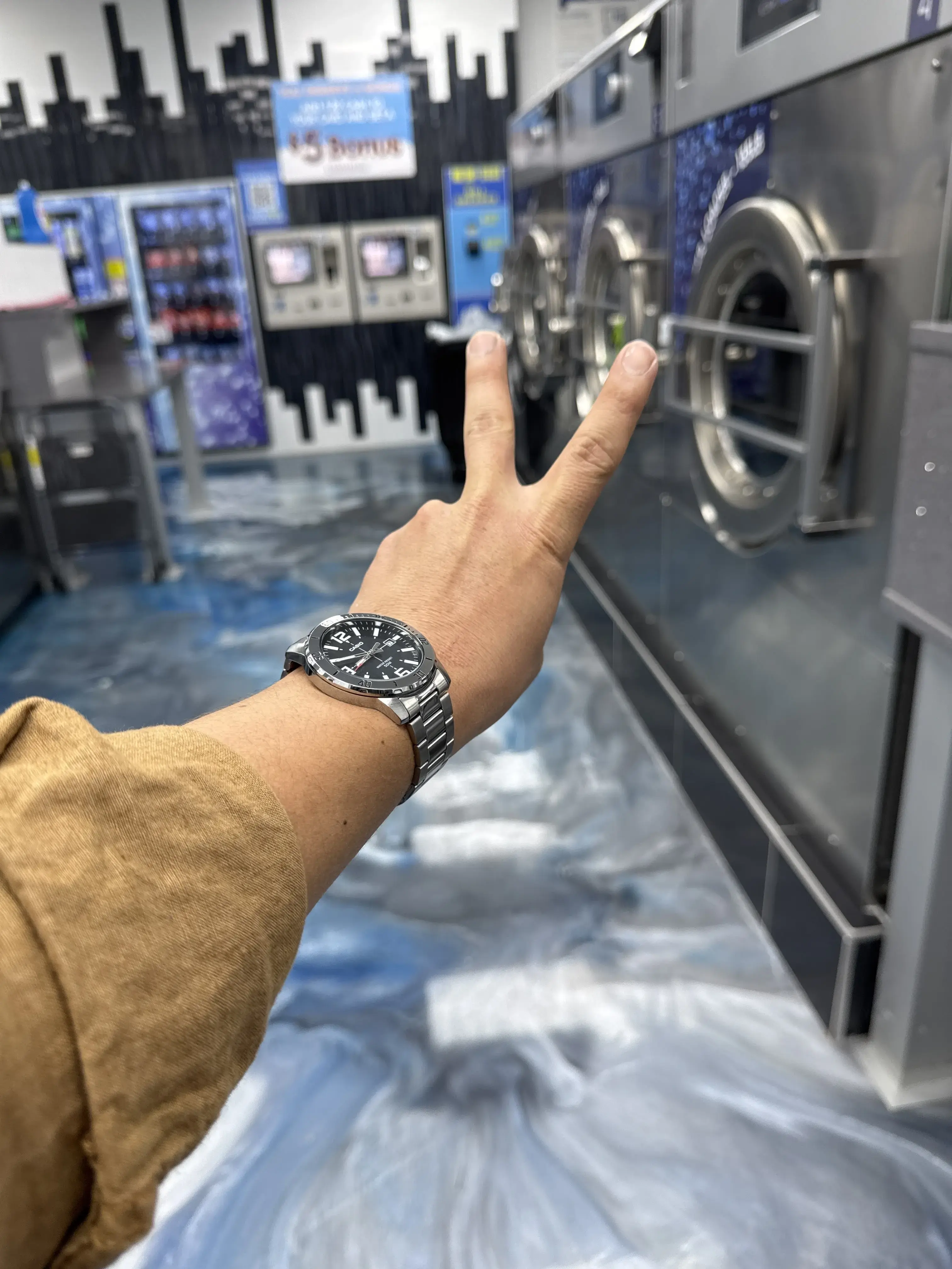 American Laundromat of West Orange thumbnail 15