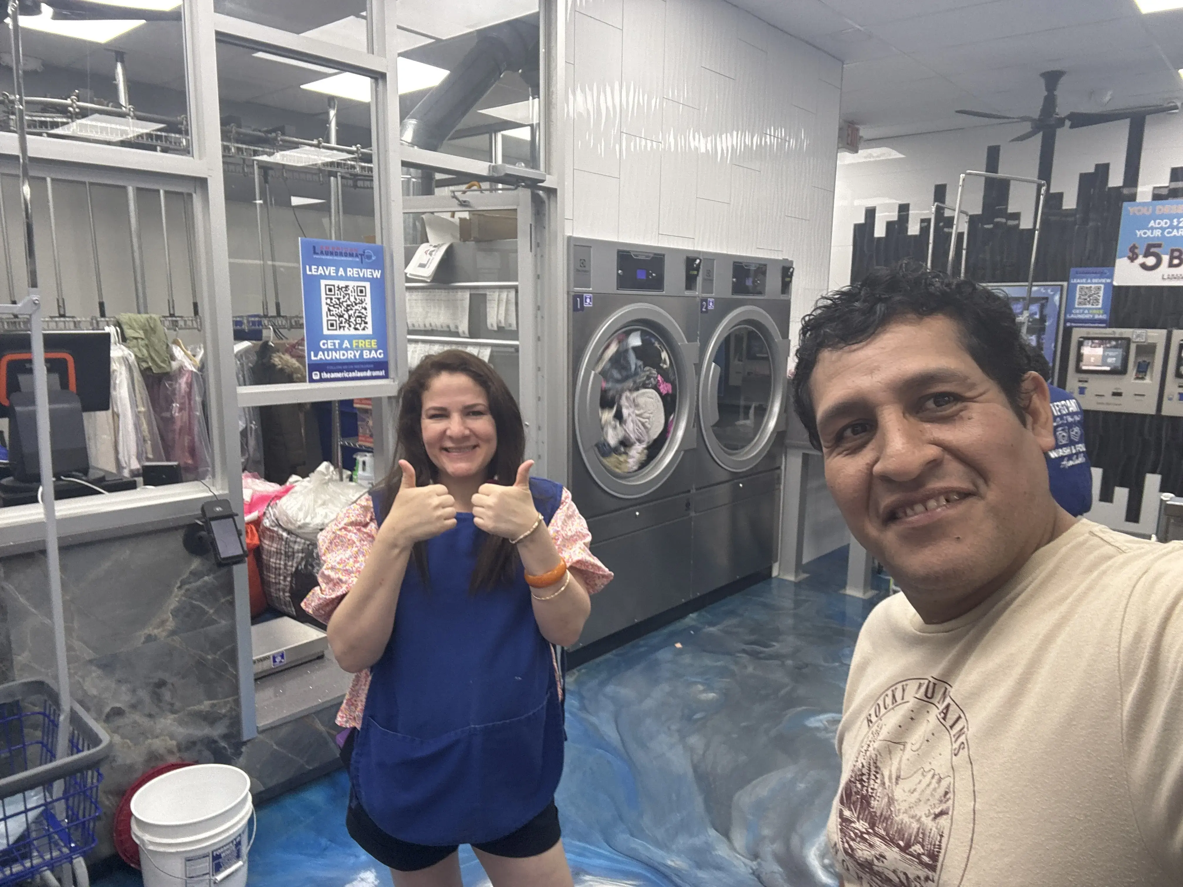 American Laundromat of West Orange - Image 12