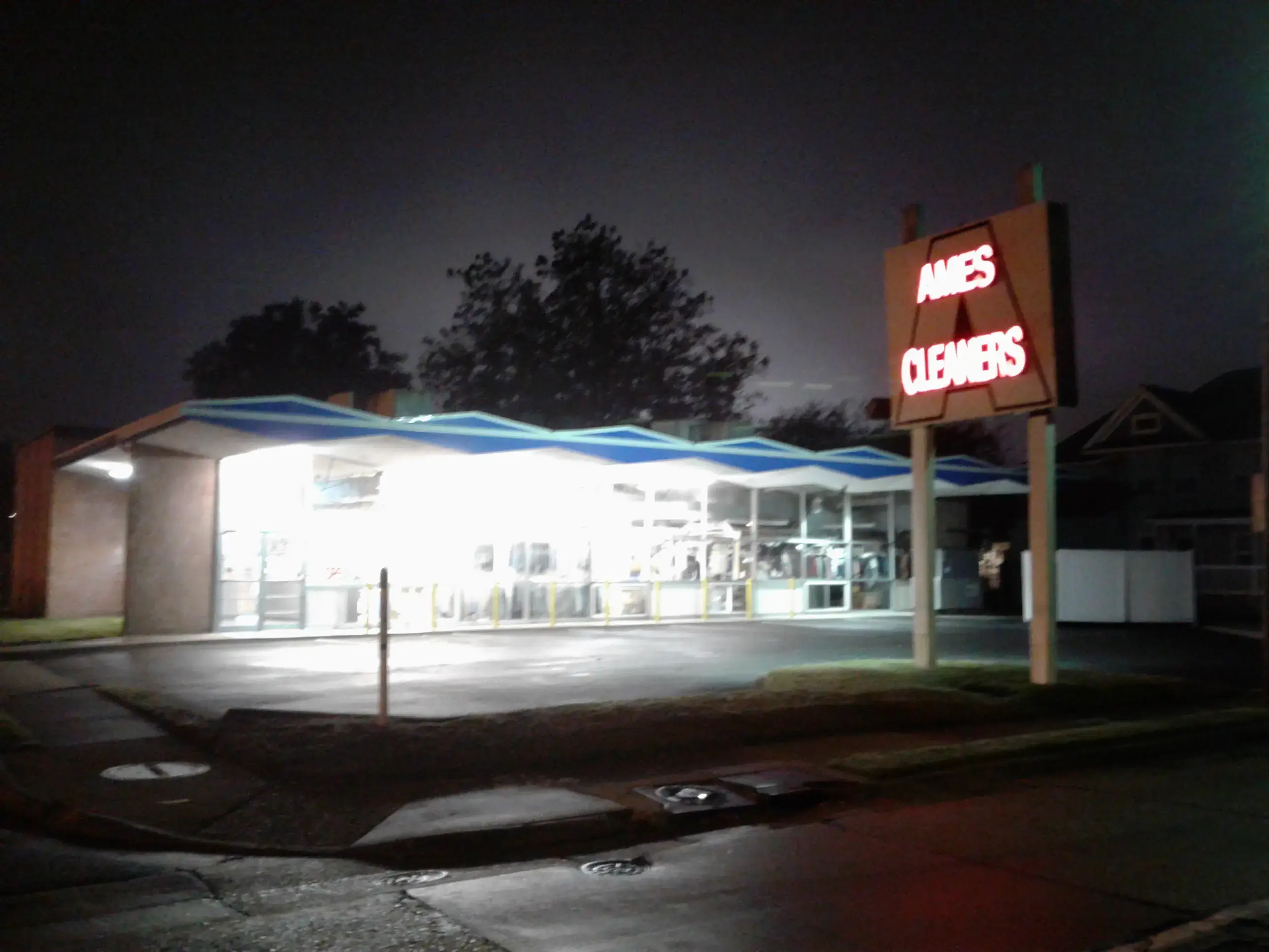 Ames Cleaners - Image 13
