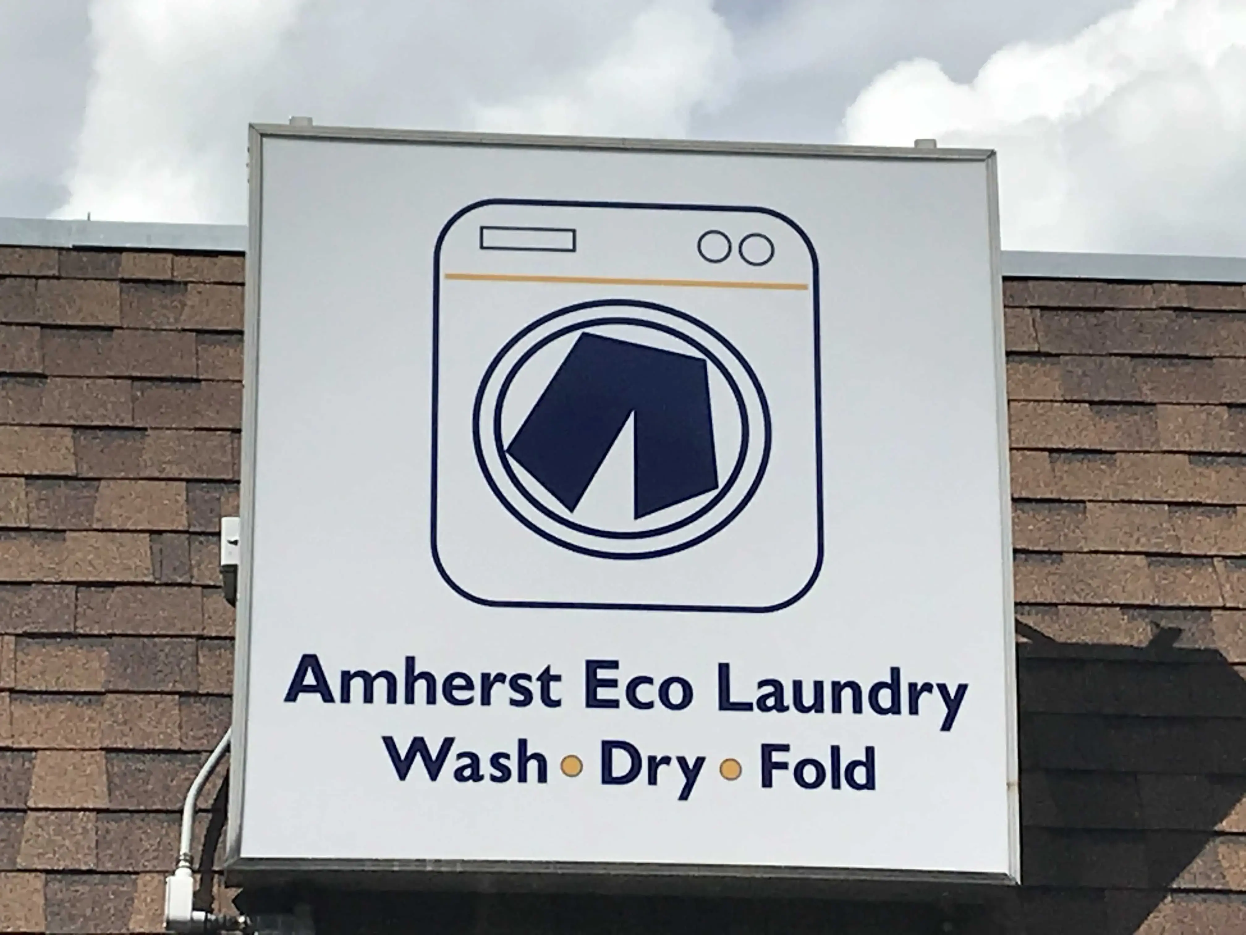 Amherst Eco Laundry - Image 1