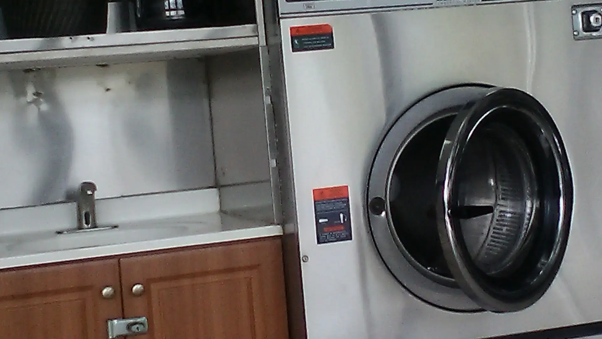 Amigo Coin Laundromat - Image 5