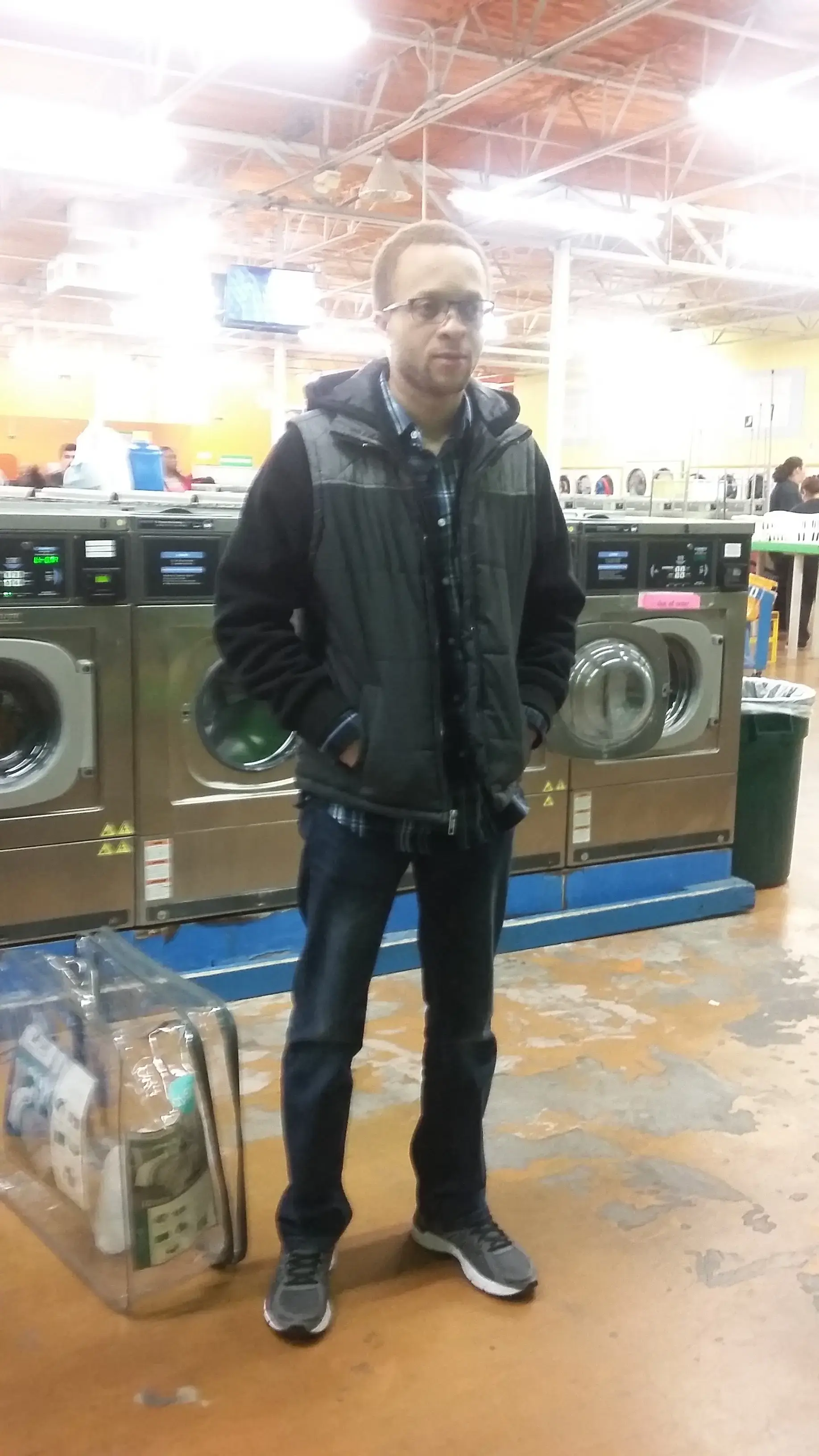 Amigo Laundry thumbnail 15