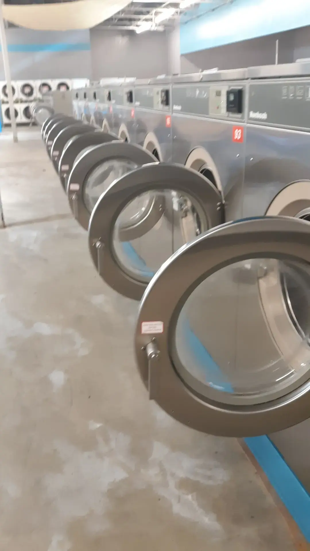 Amigo Laundry thumbnail 17