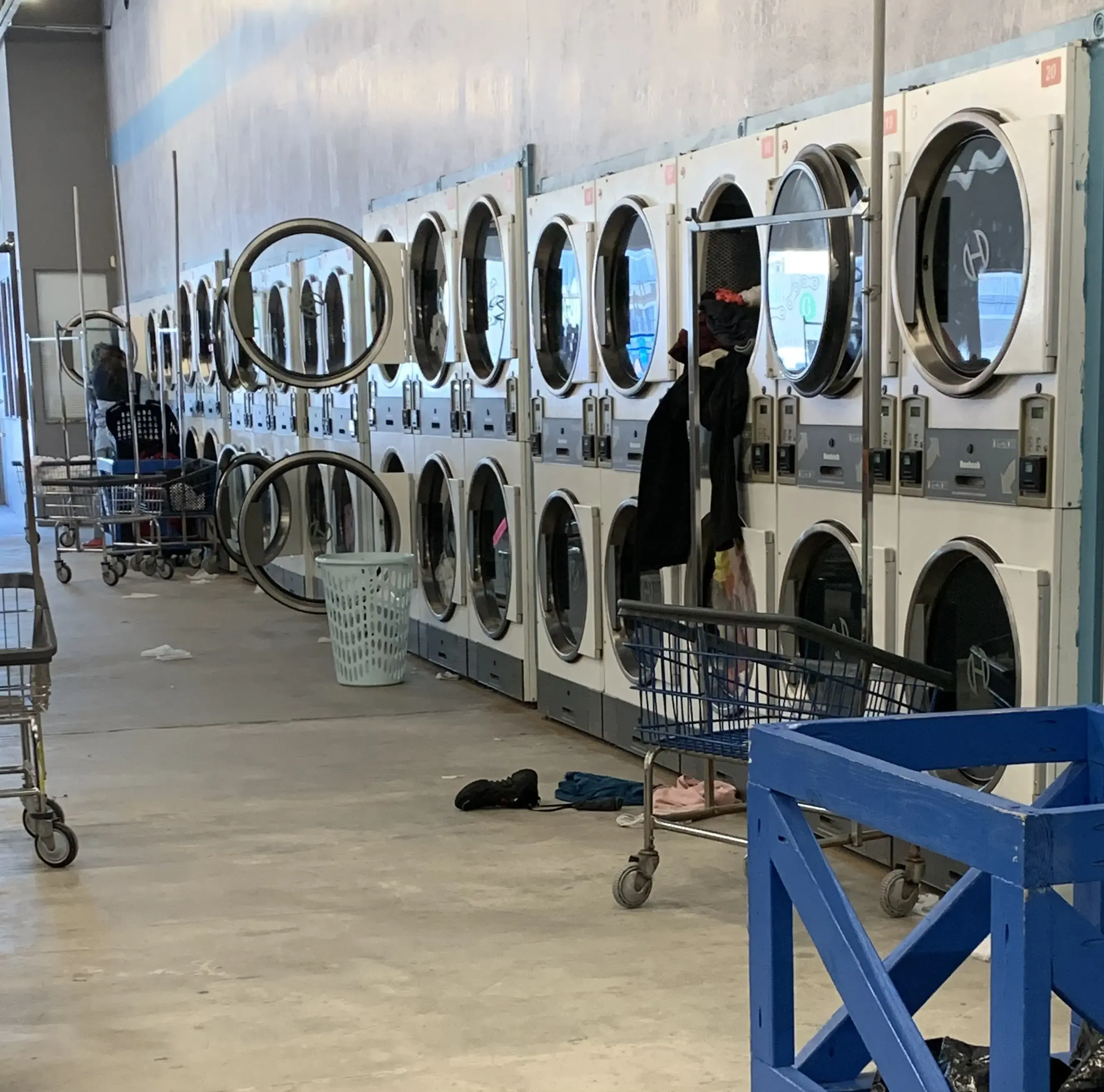Amigo Laundry - Image 9