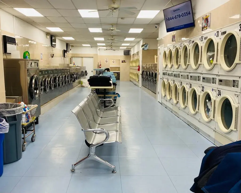 Ana s Laundromat location