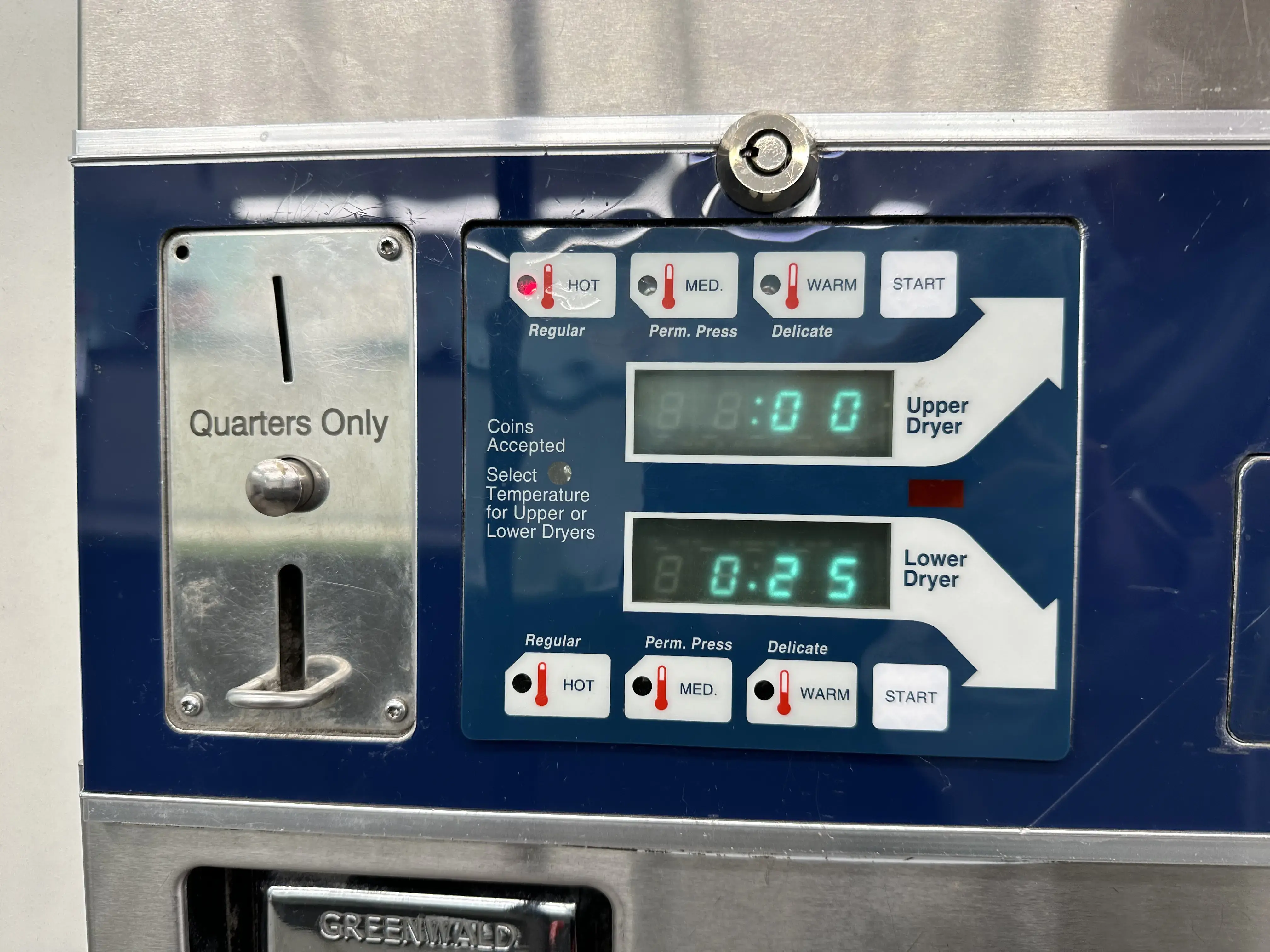 Anaheim Coin Laundry thumbnail 19