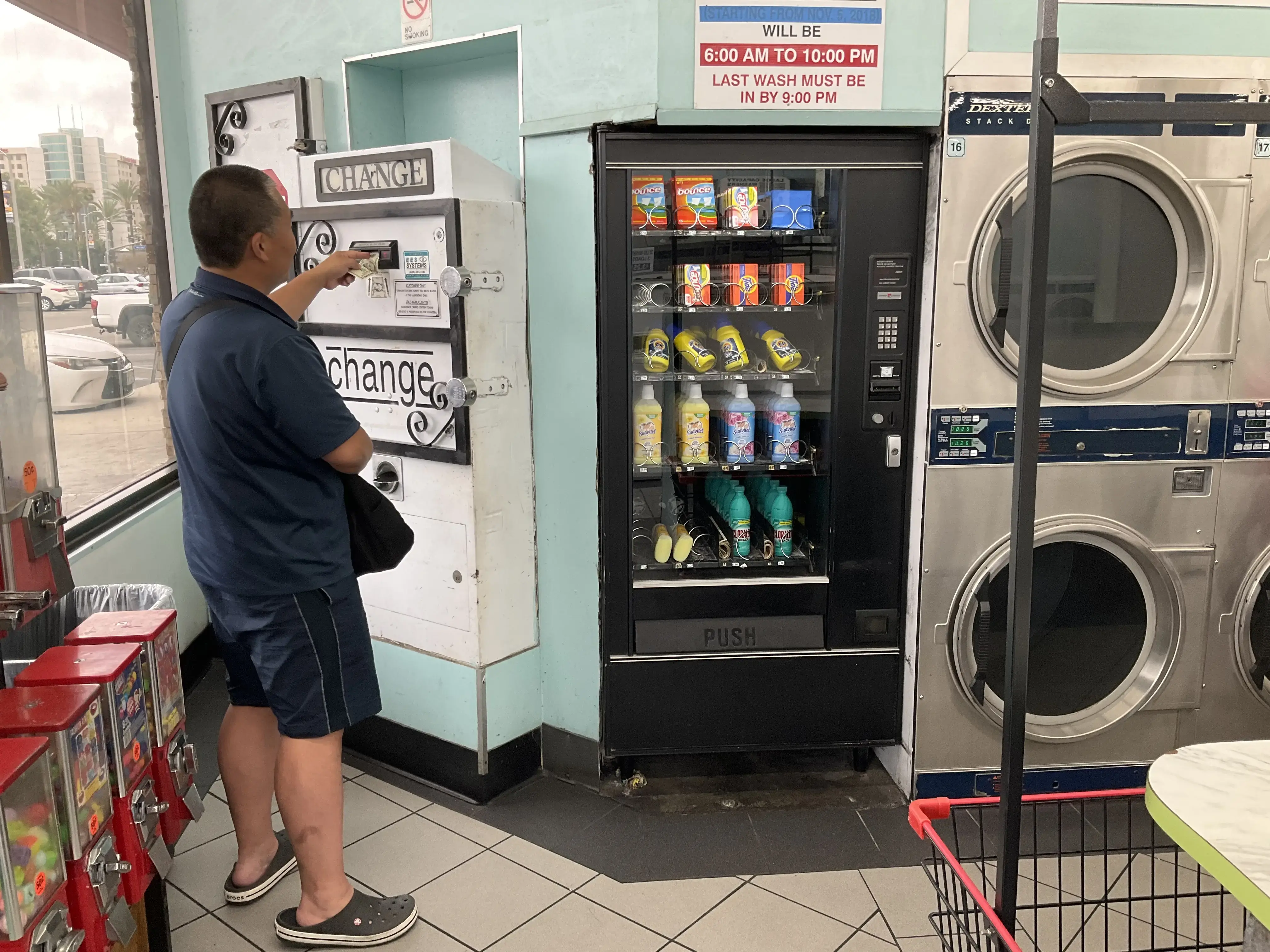 Anaheim Coin Laundry thumbnail 12