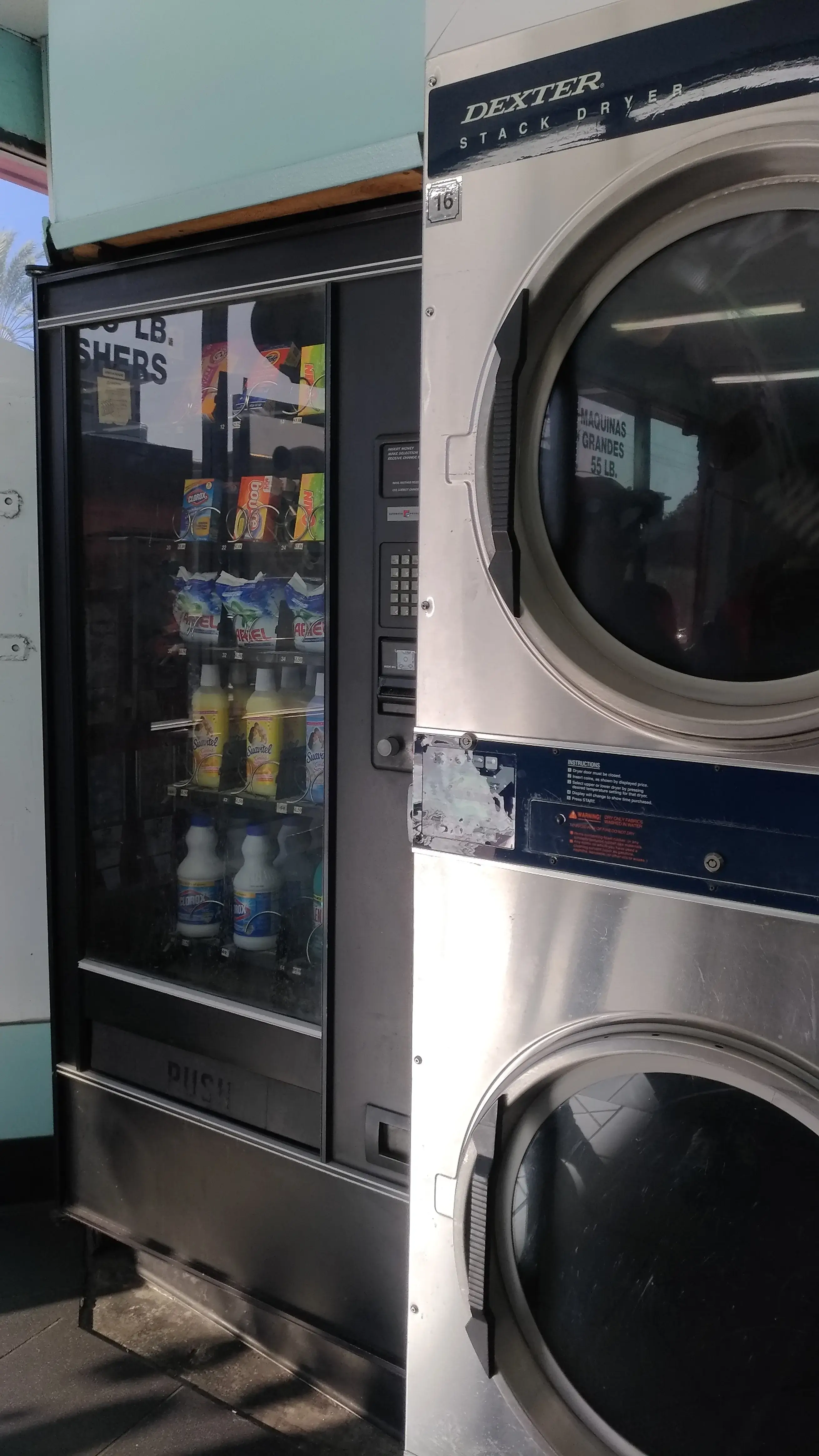 Anaheim Coin Laundry thumbnail 15