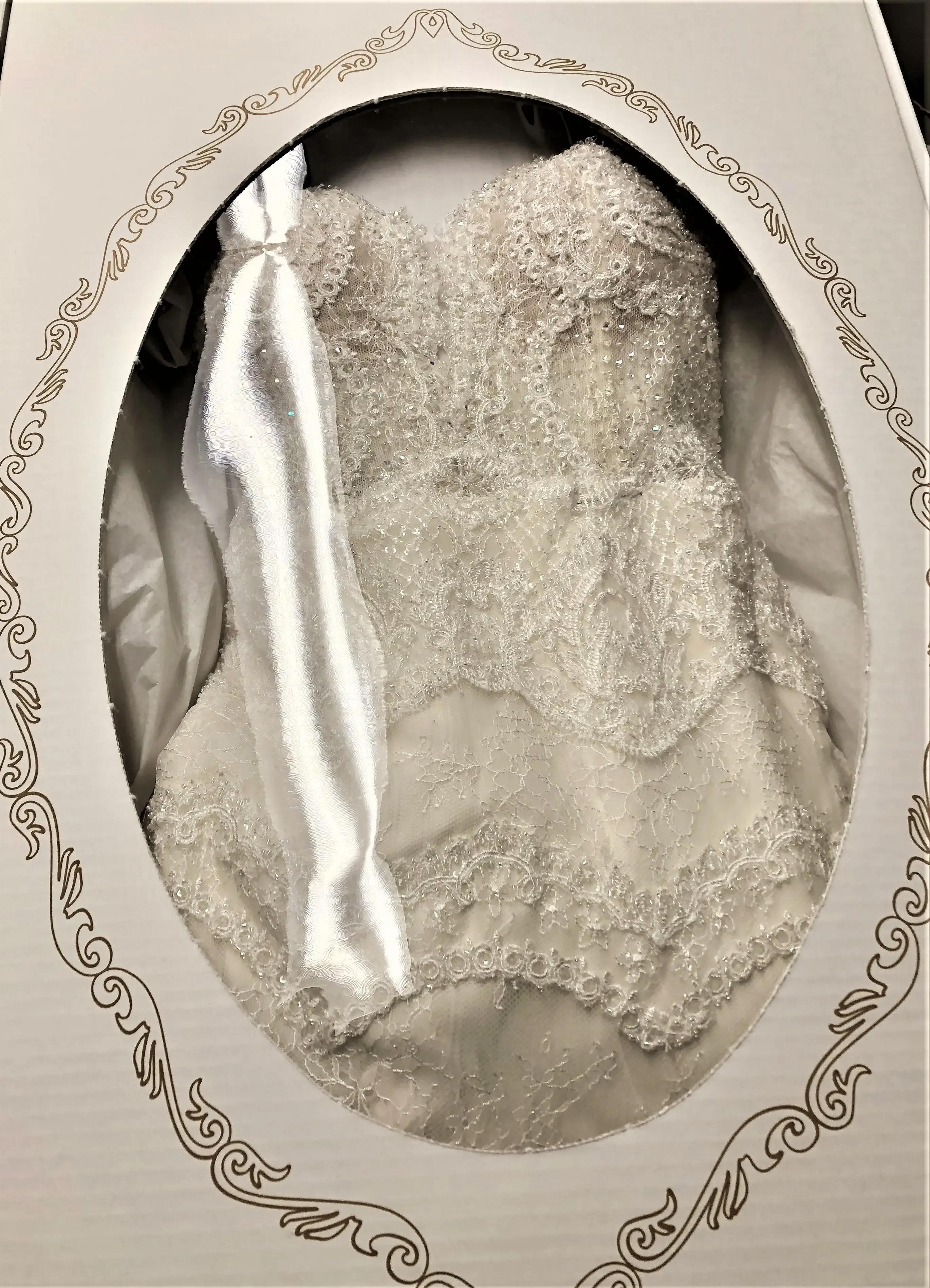 Andrew Howard Dry Cleaners & Tailors - Image 10