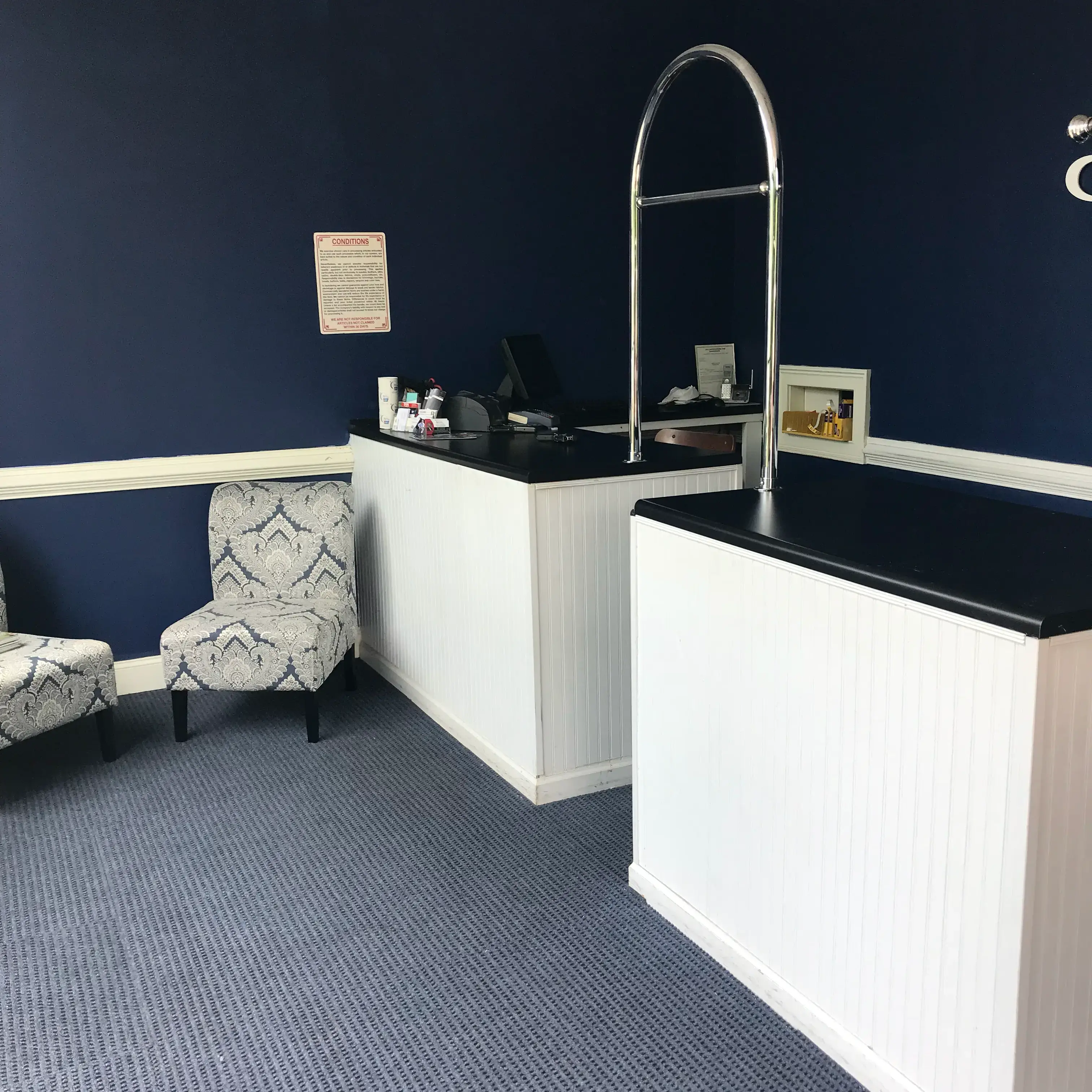 Angie's Cleaners - Image 2