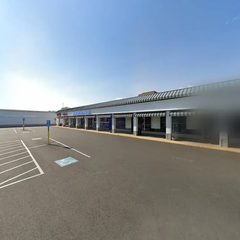 Annandale Laundromat - Image 15