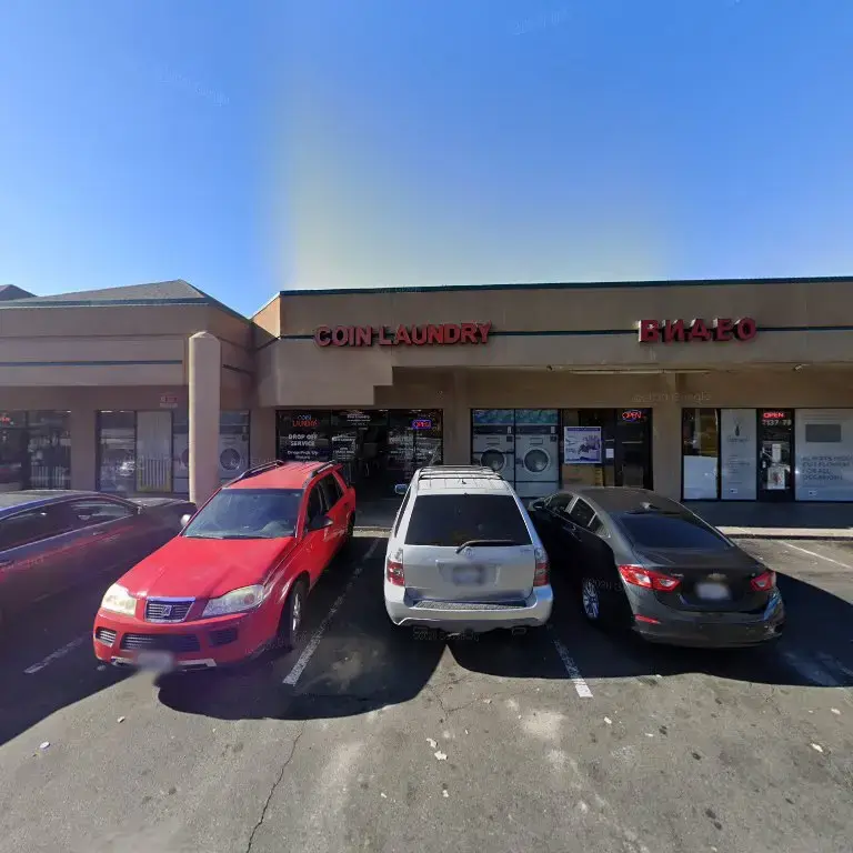 Anthonys Laundry Pick Up & Delivery - Image 18