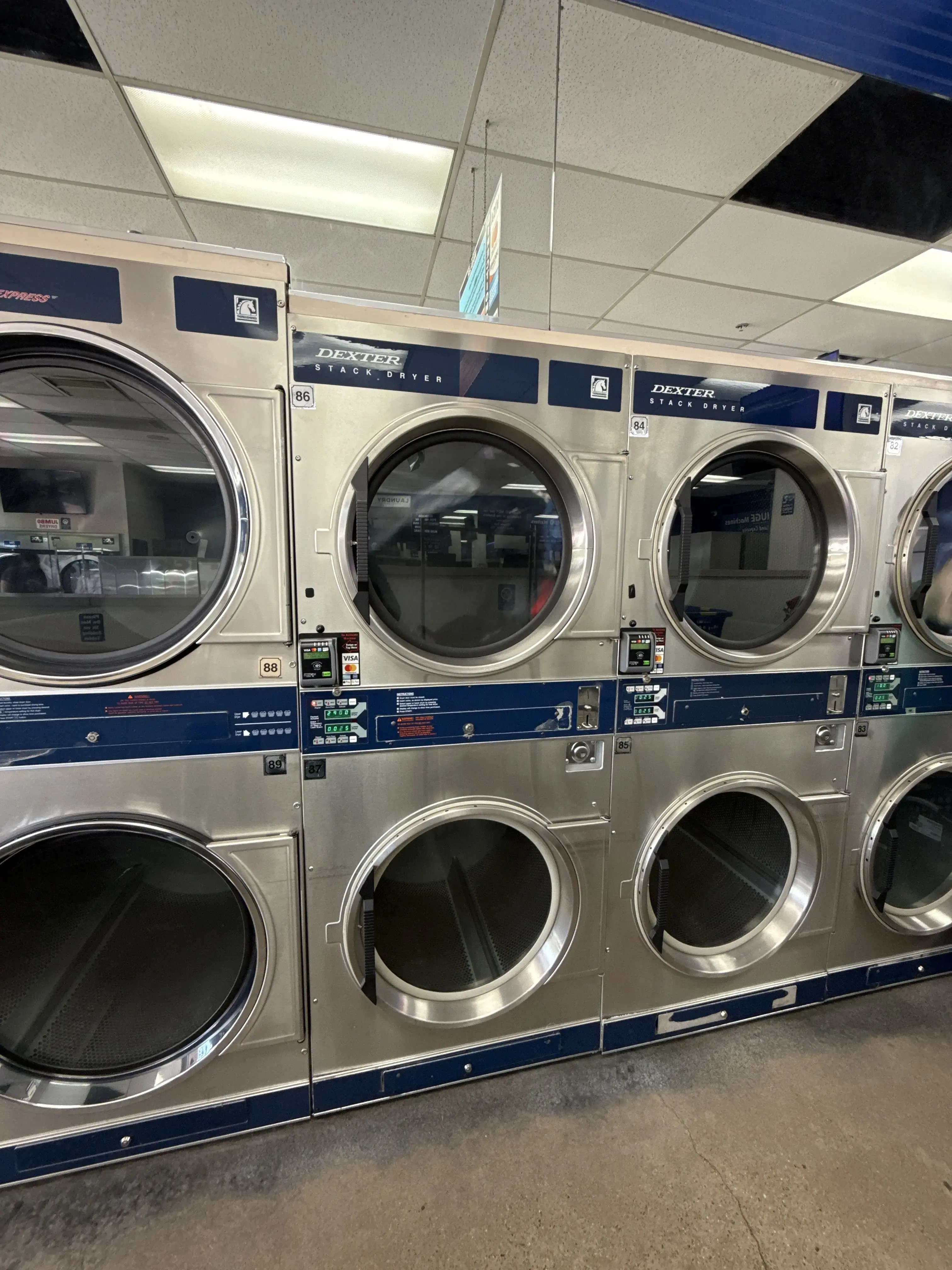 Anthonys Laundry Pick Up & Delivery thumbnail 9