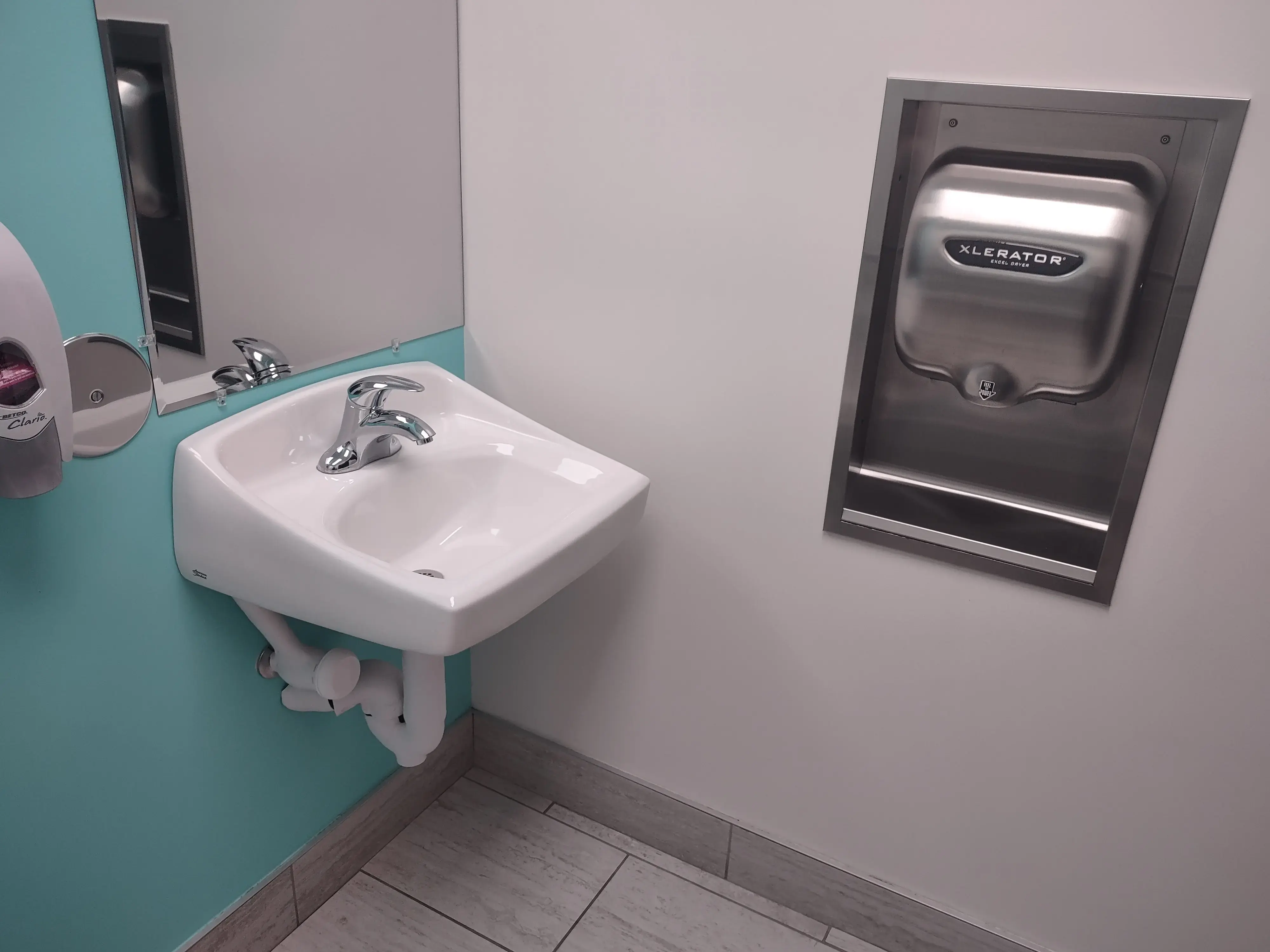 Anytime Laundry - Image 15