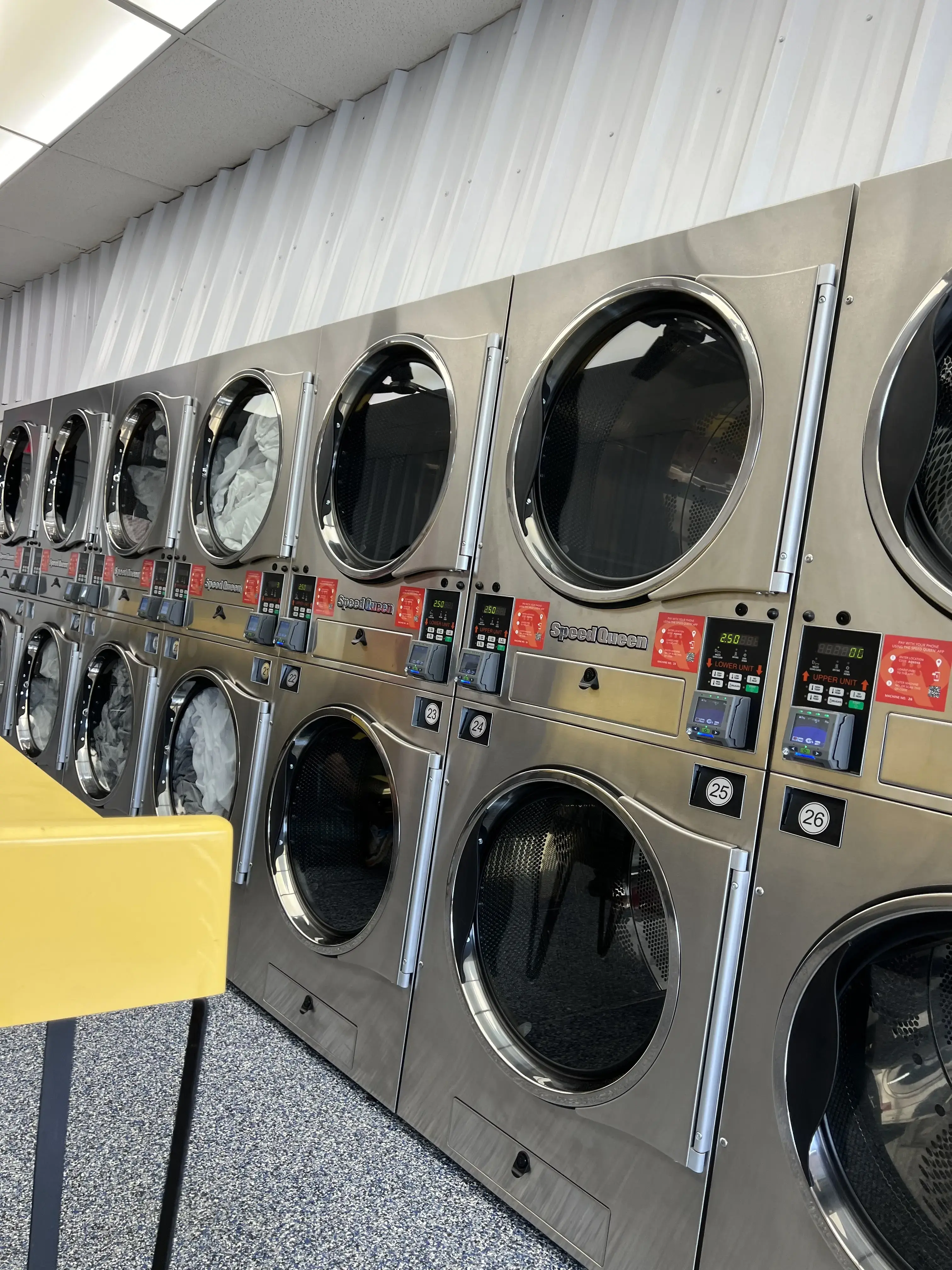 Apollo Beach Laundry thumbnail 10