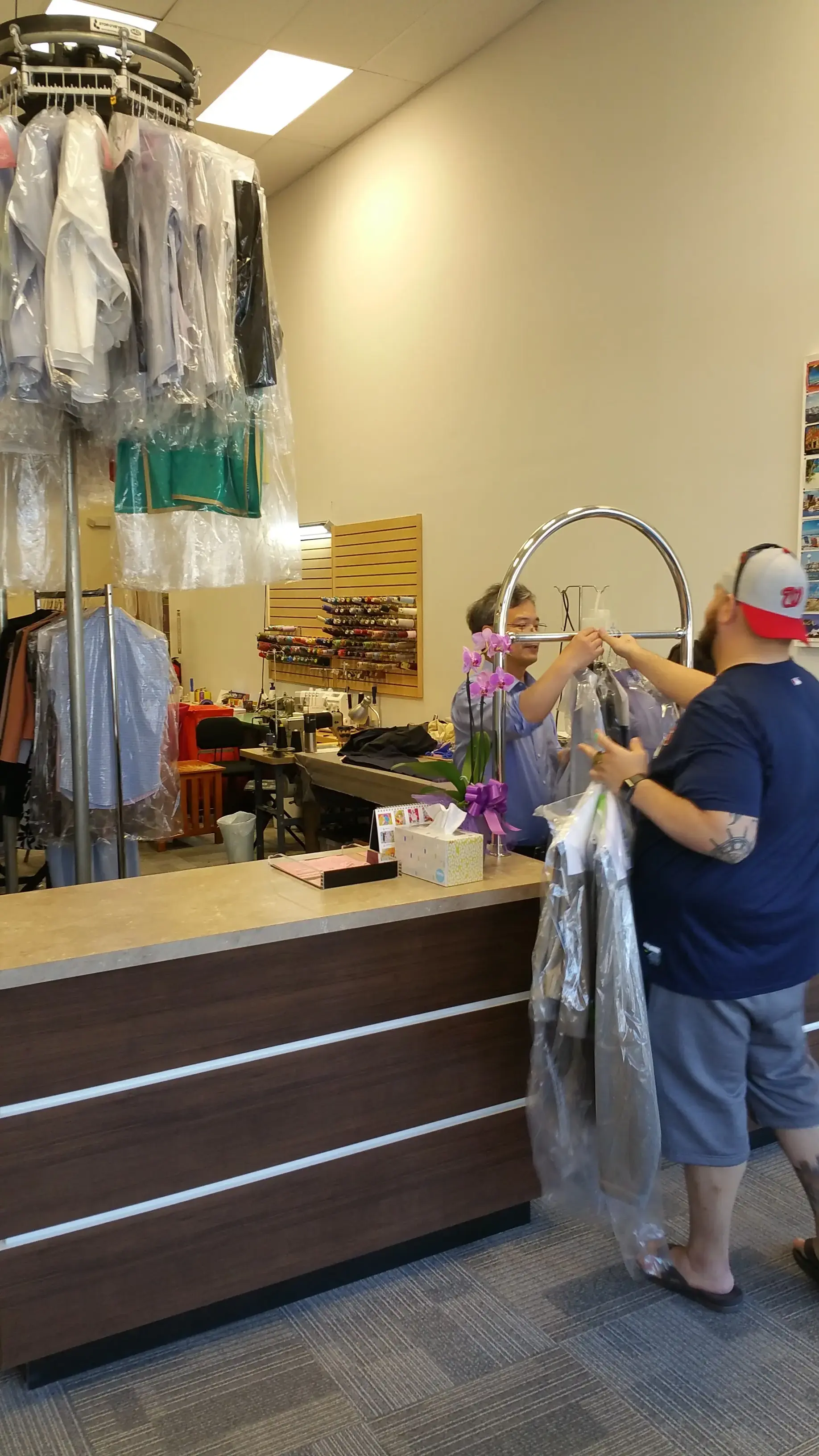Apple Cleaners - Image 9