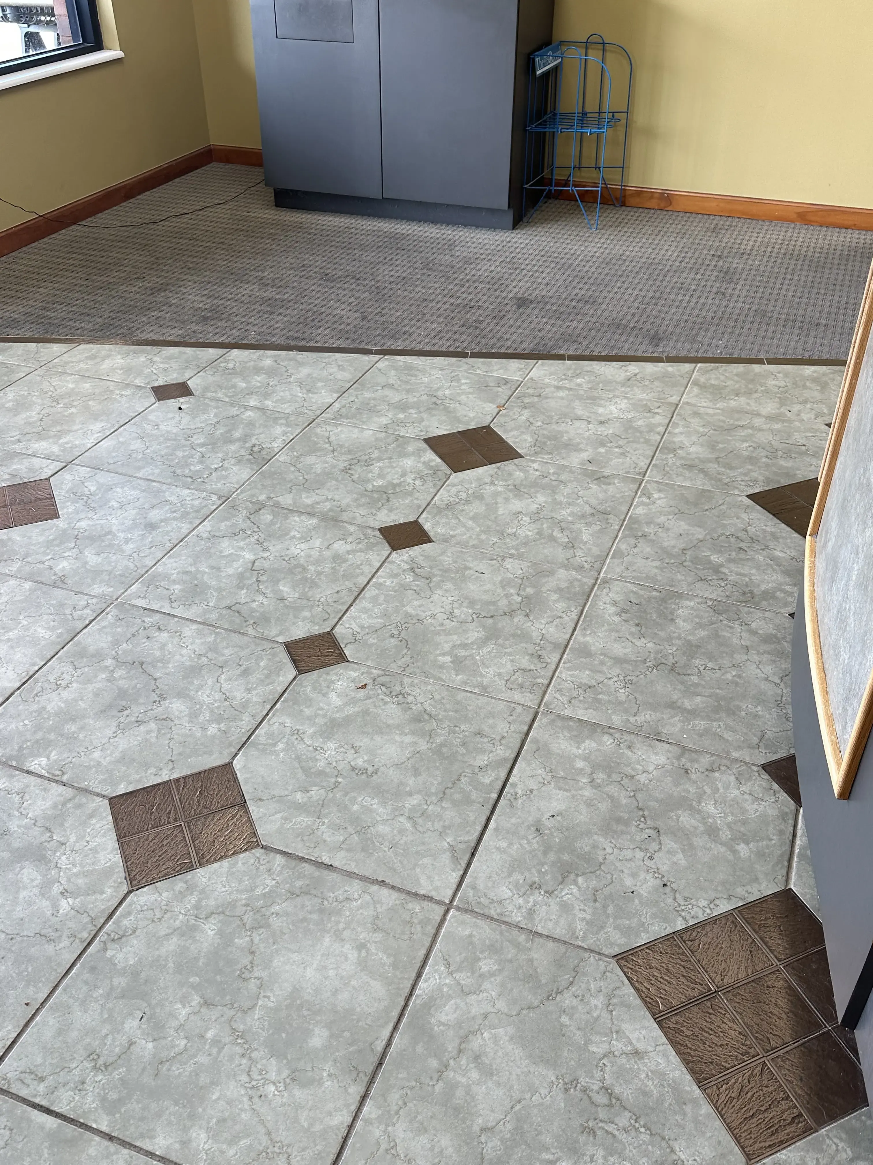 Apple Cleaners location