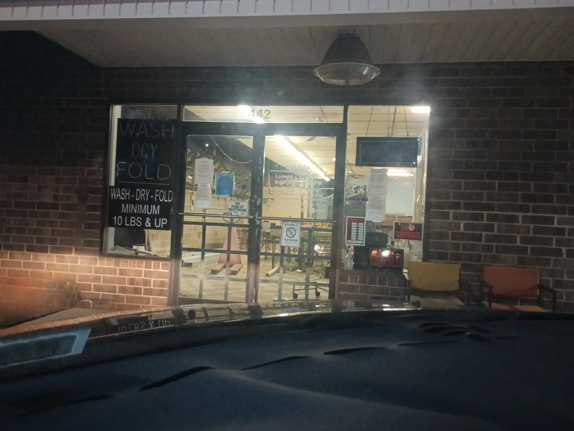 Aqua Clean Laundromat - Image 9