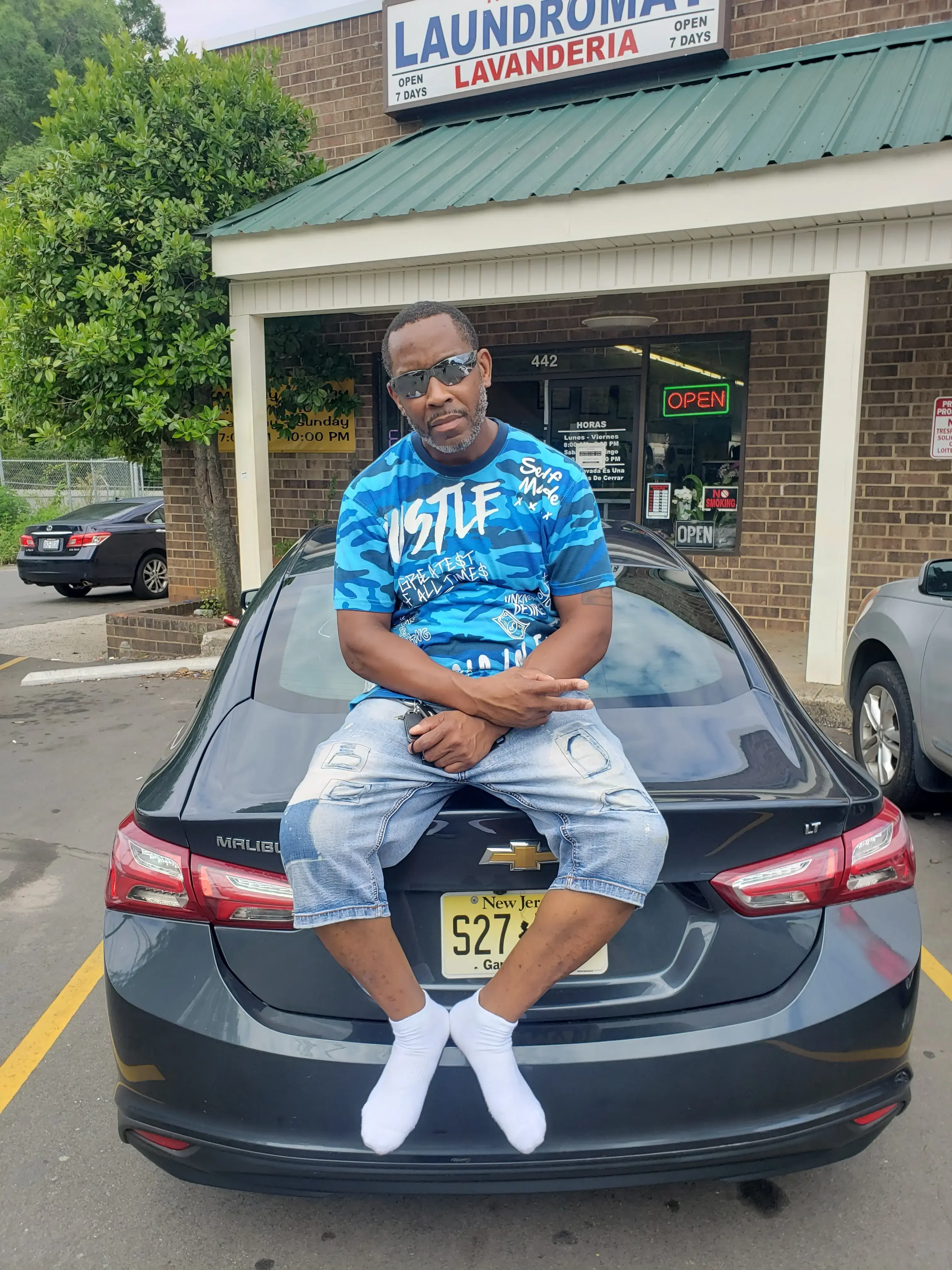 Aqua Clean Laundromat thumbnail 10