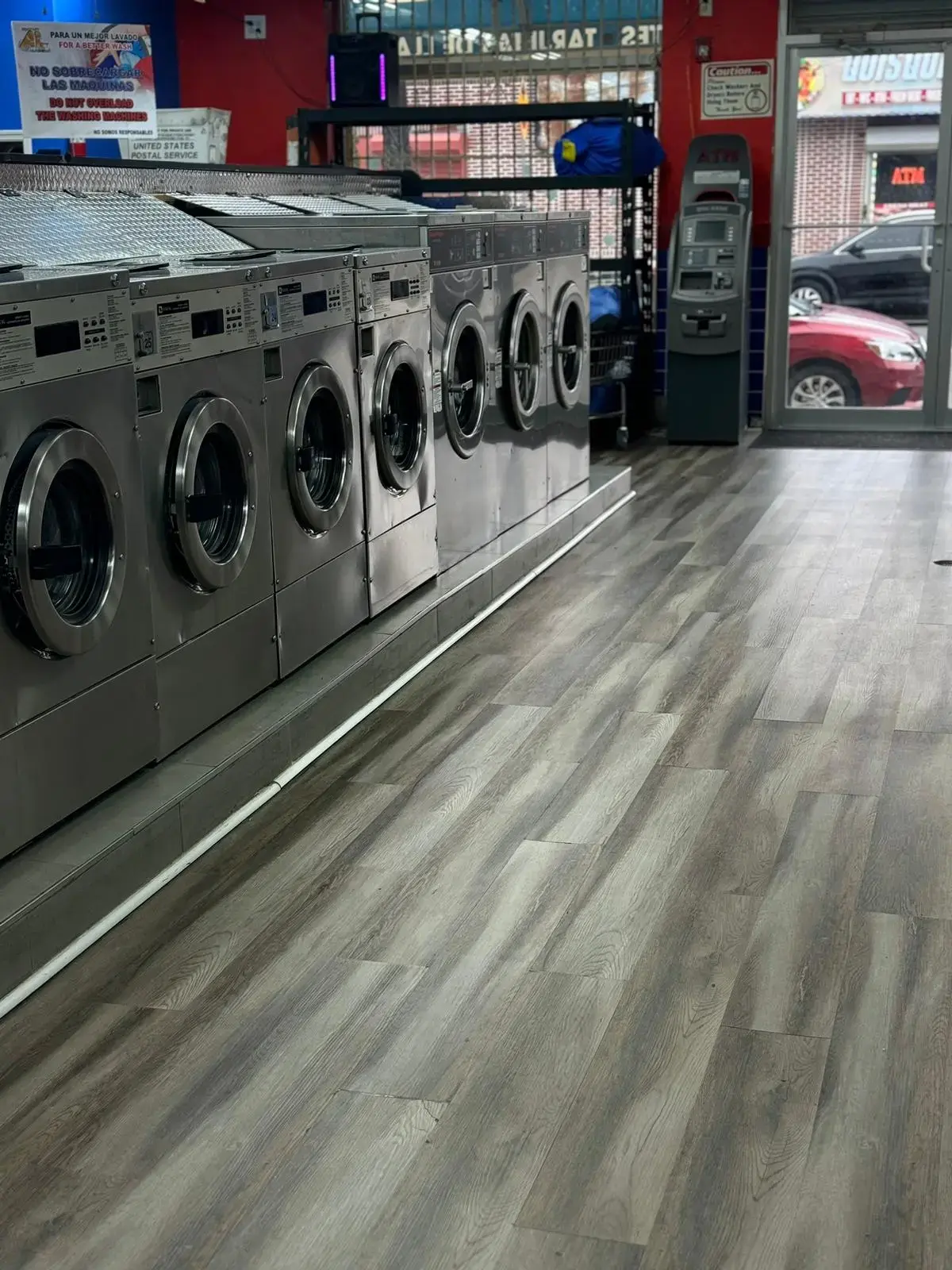 Aquarium Laundromat & cleaners # 2 thumbnail 11