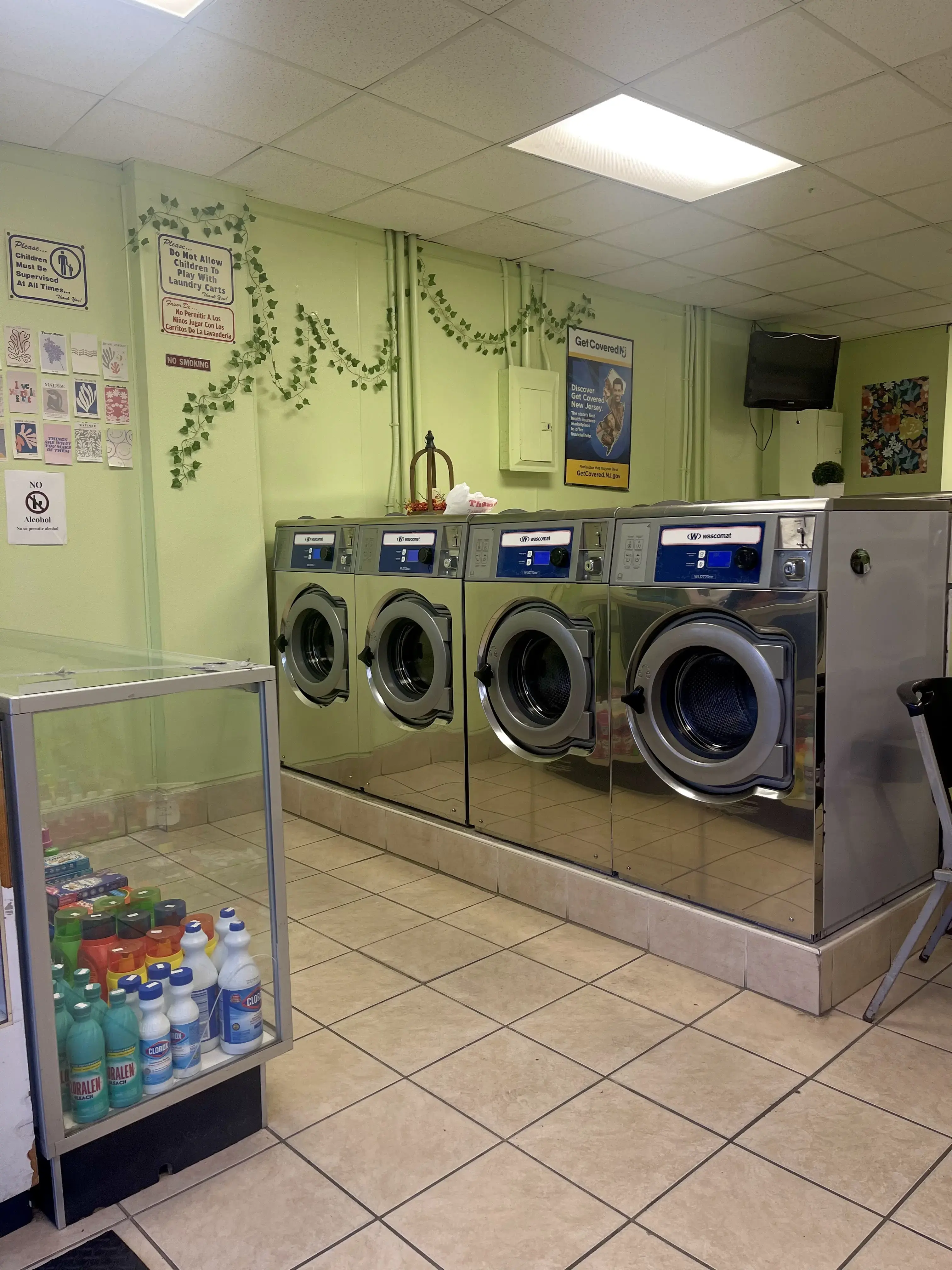 AR Laundromat - Image 2