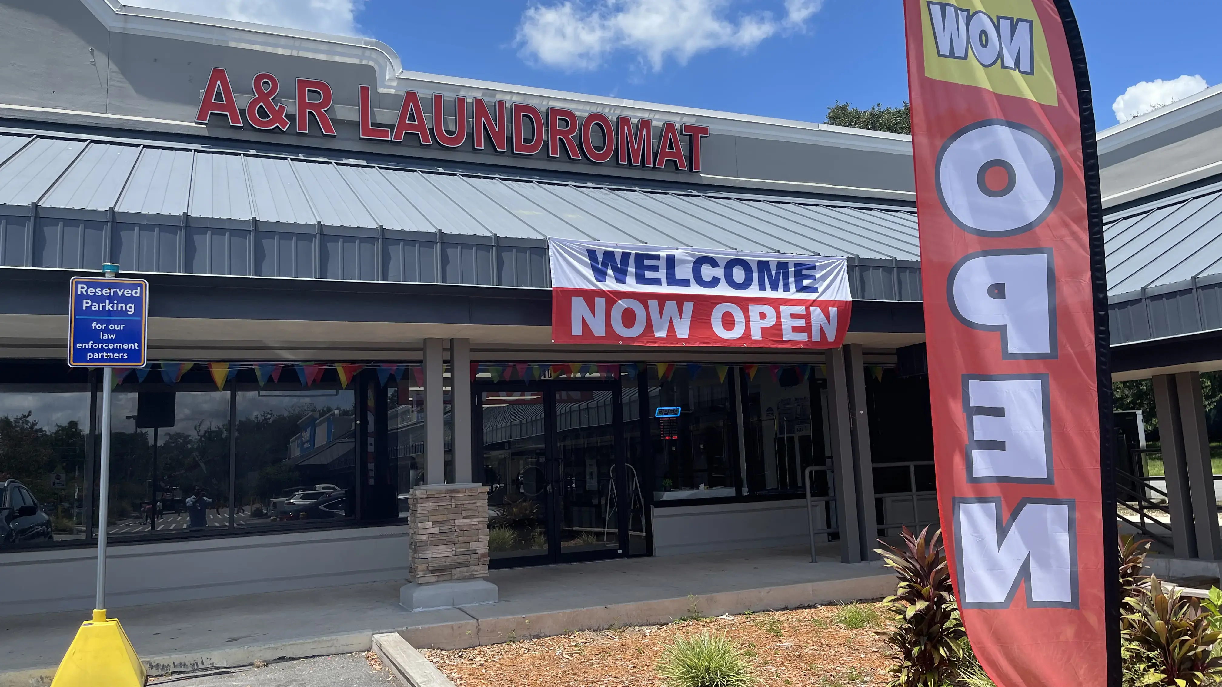 A&R Laundromat location