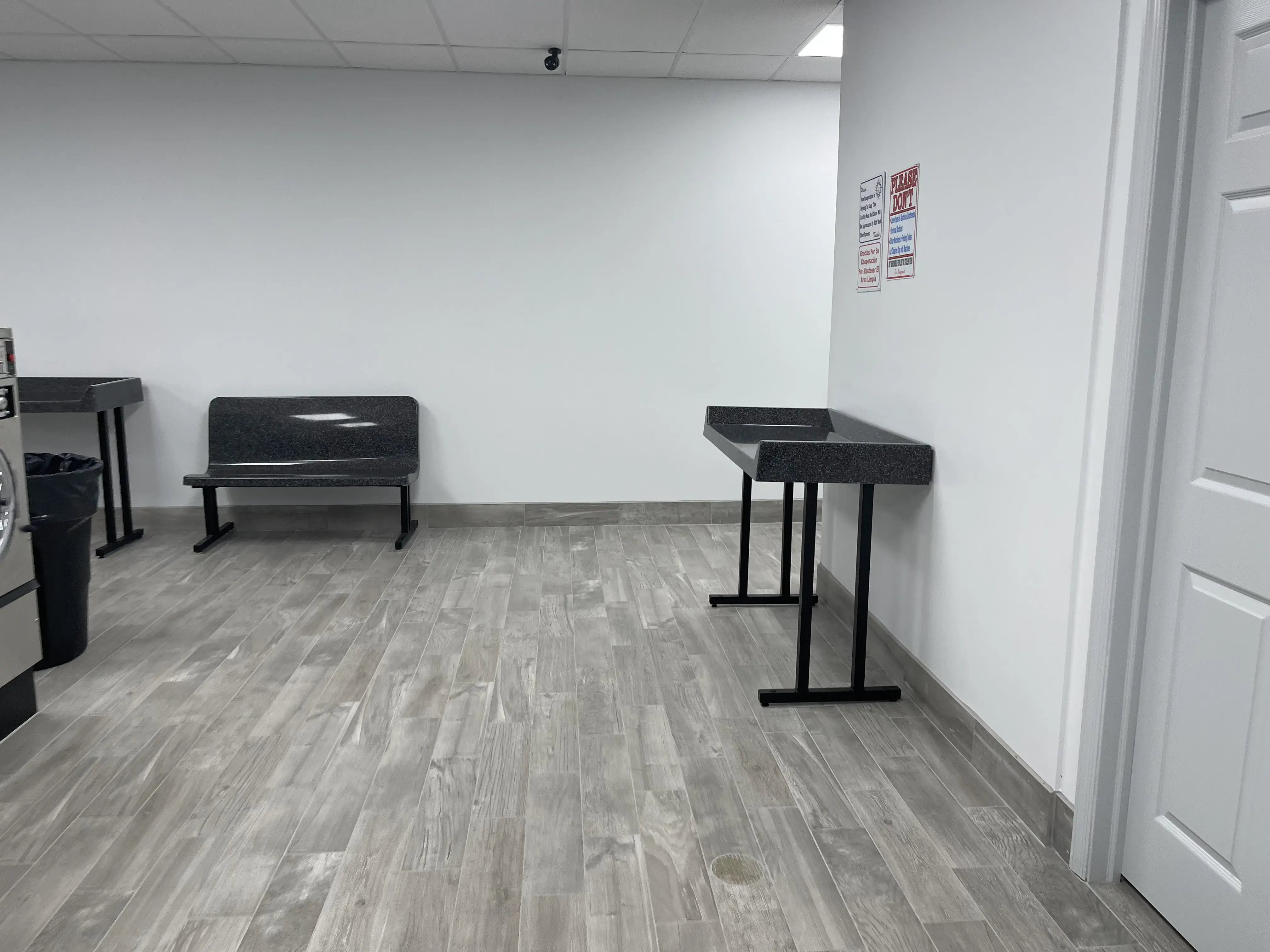 A&R Laundromat - Image 17