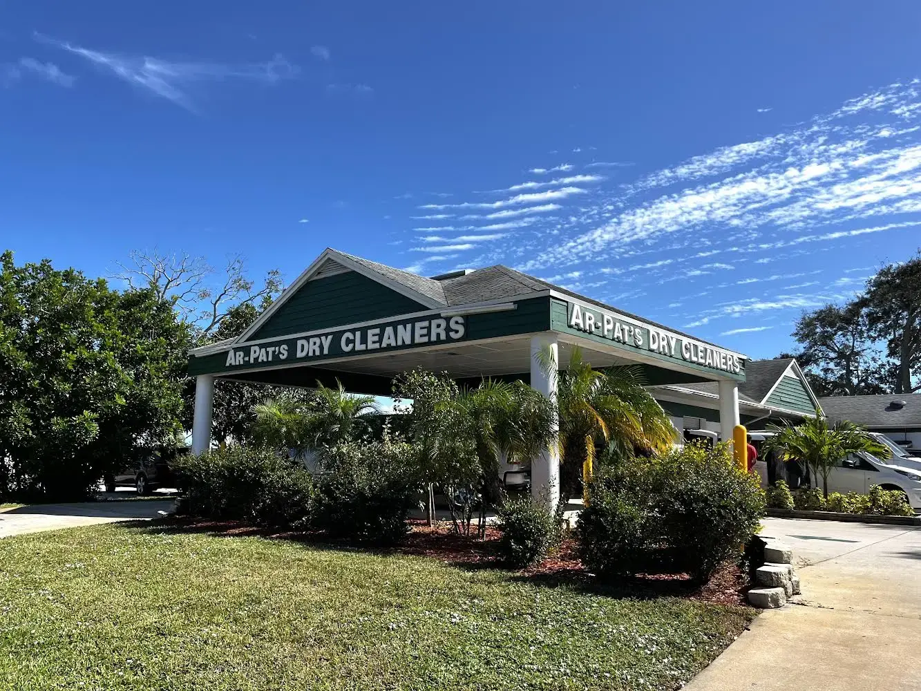 Ar-Pat's Dry Cleaners thumbnail 5