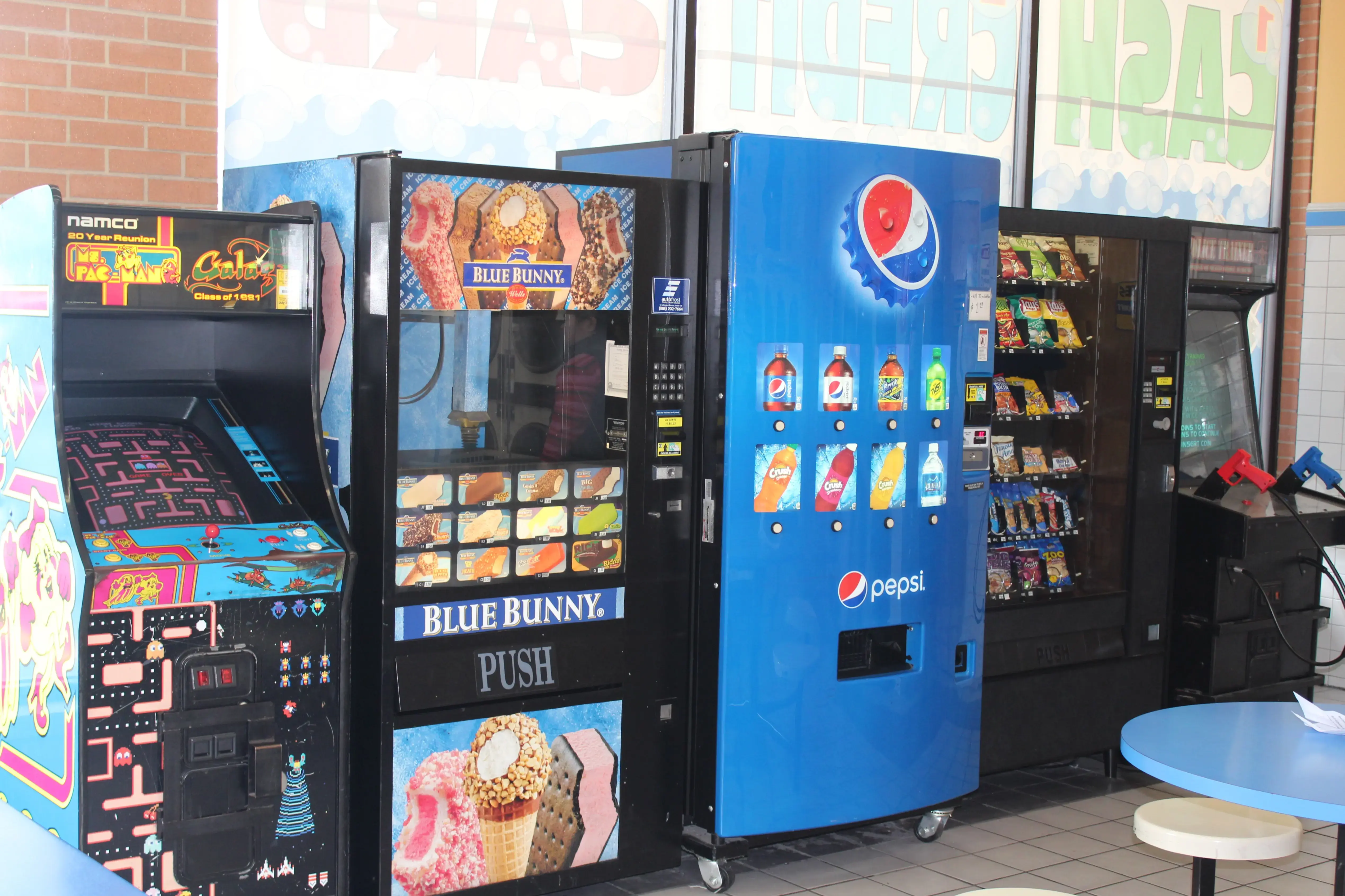 Archer & Central Coin Laundry thumbnail 4