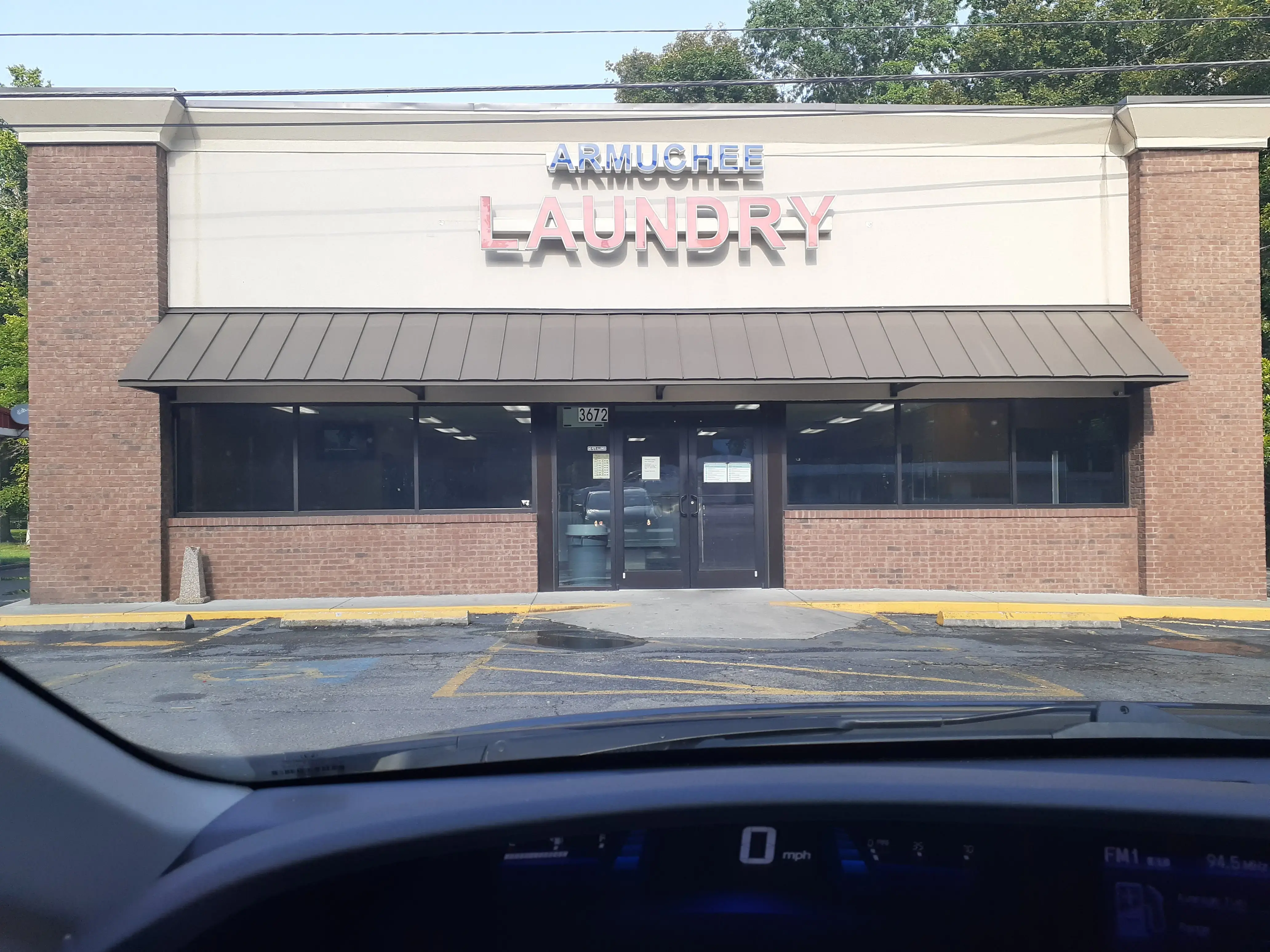Armuchee Laundry - Image 12