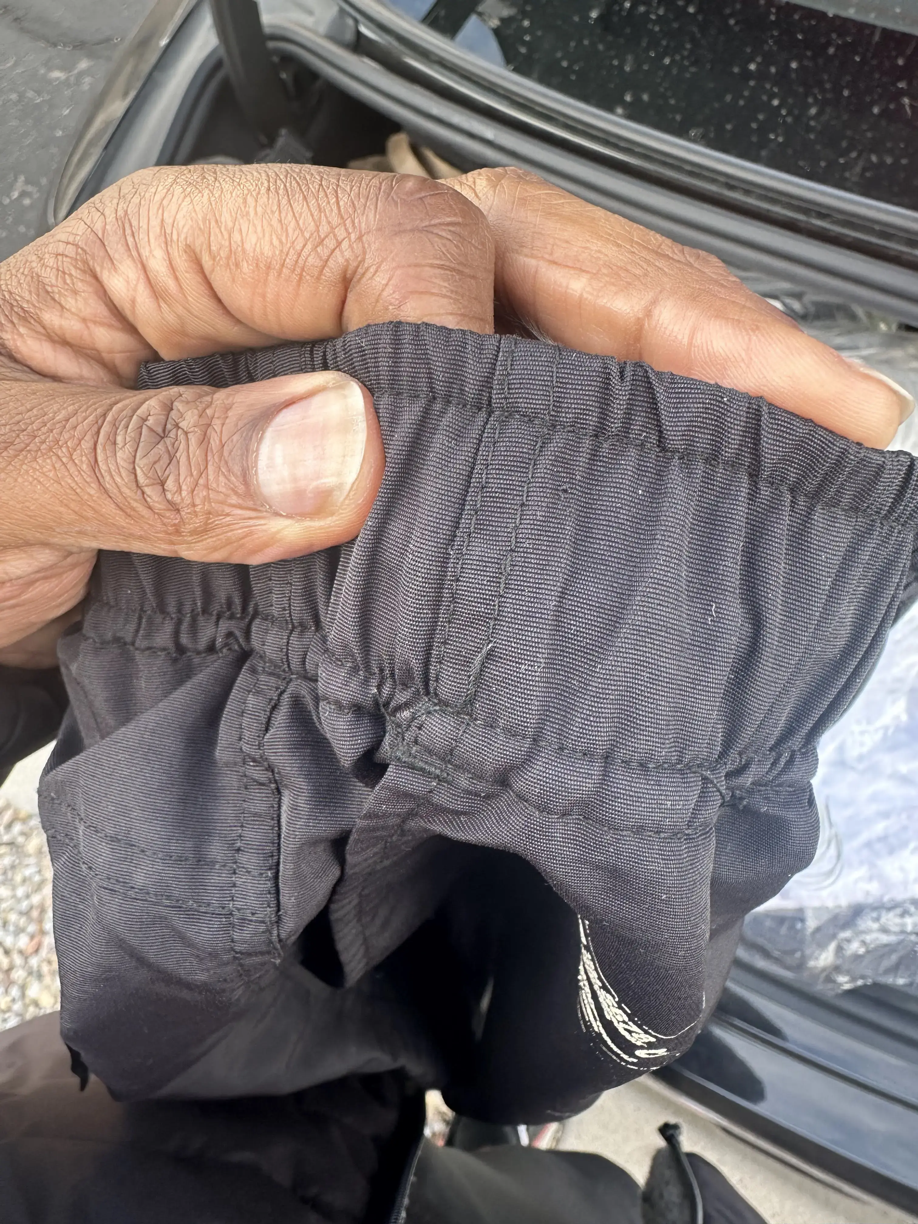 Arnie's Cleaners - Image 7