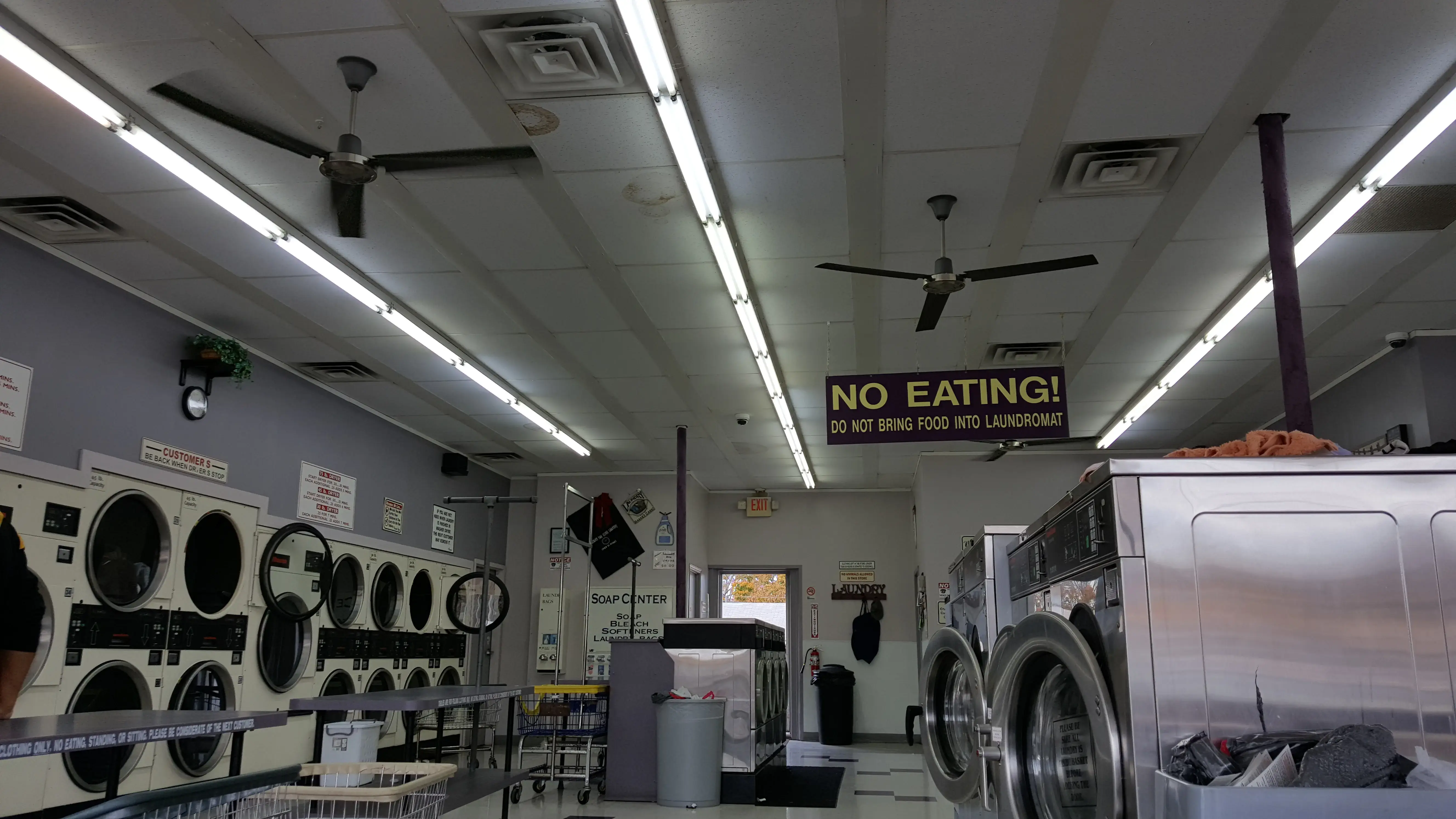 Around the Clock Laundry thumbnail 7