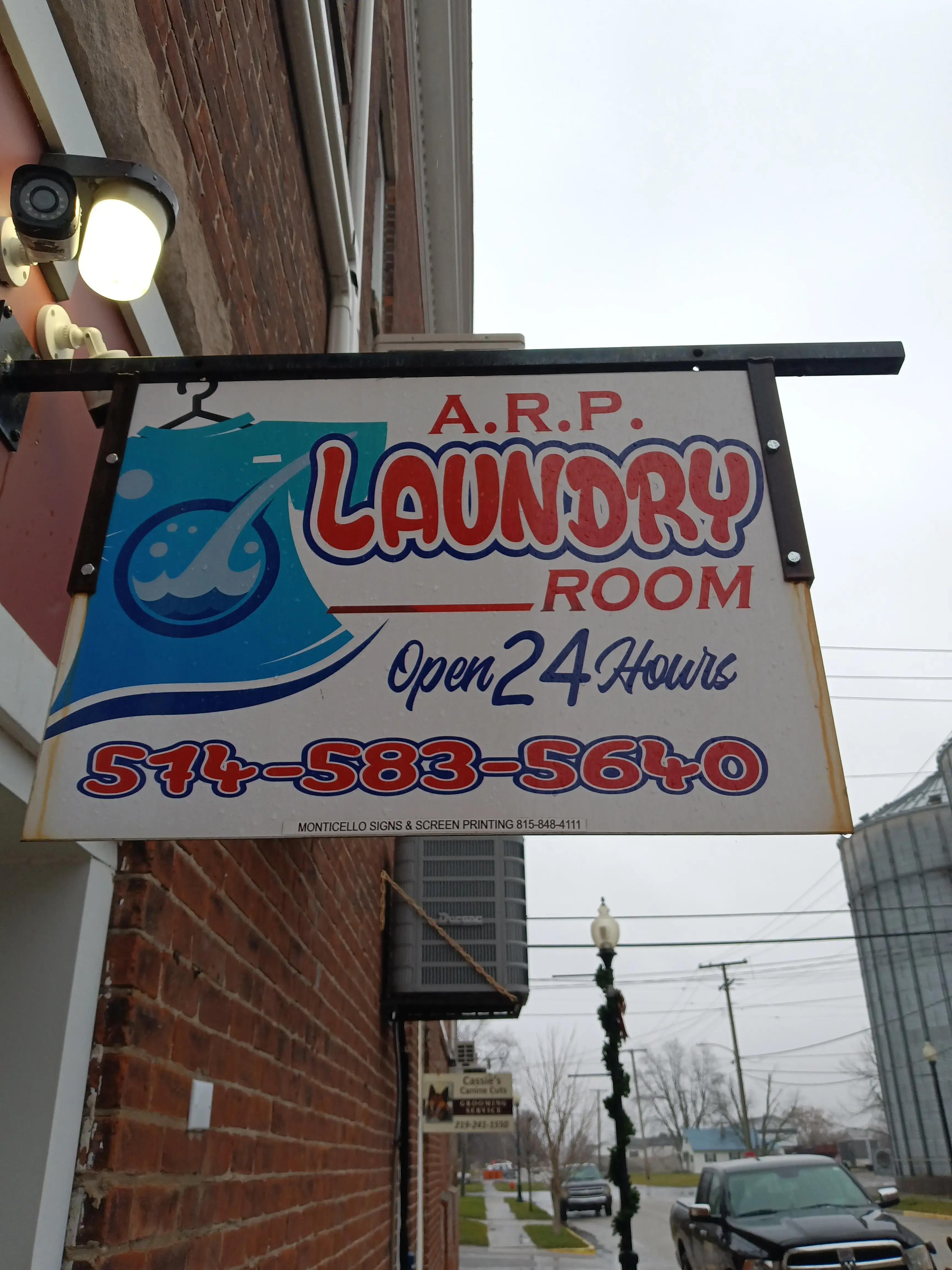 A.R.P. Laundry Room, Wolcott, IN - Image 4