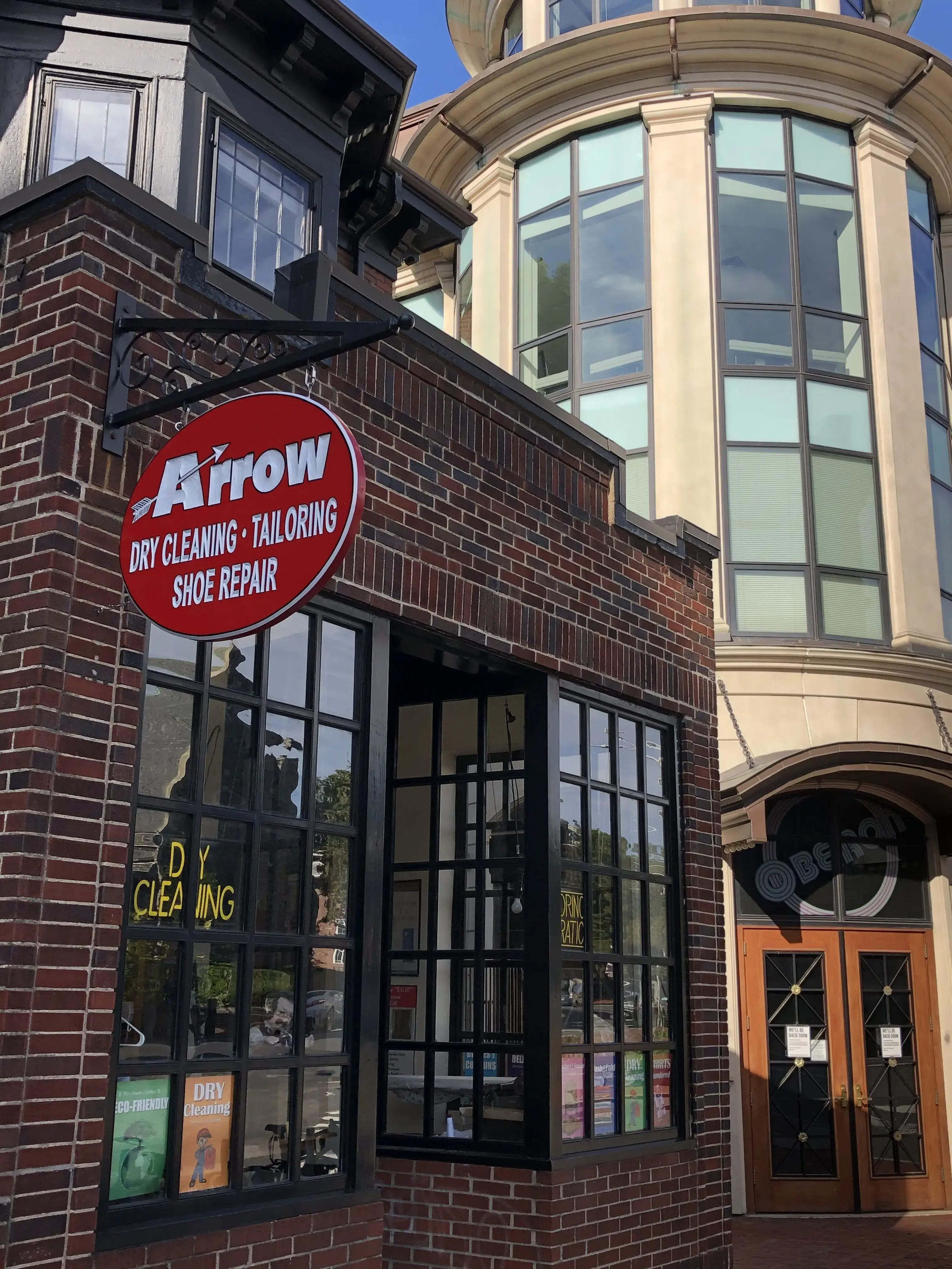 Arrow Cleaning & Tailoring thumbnail 3