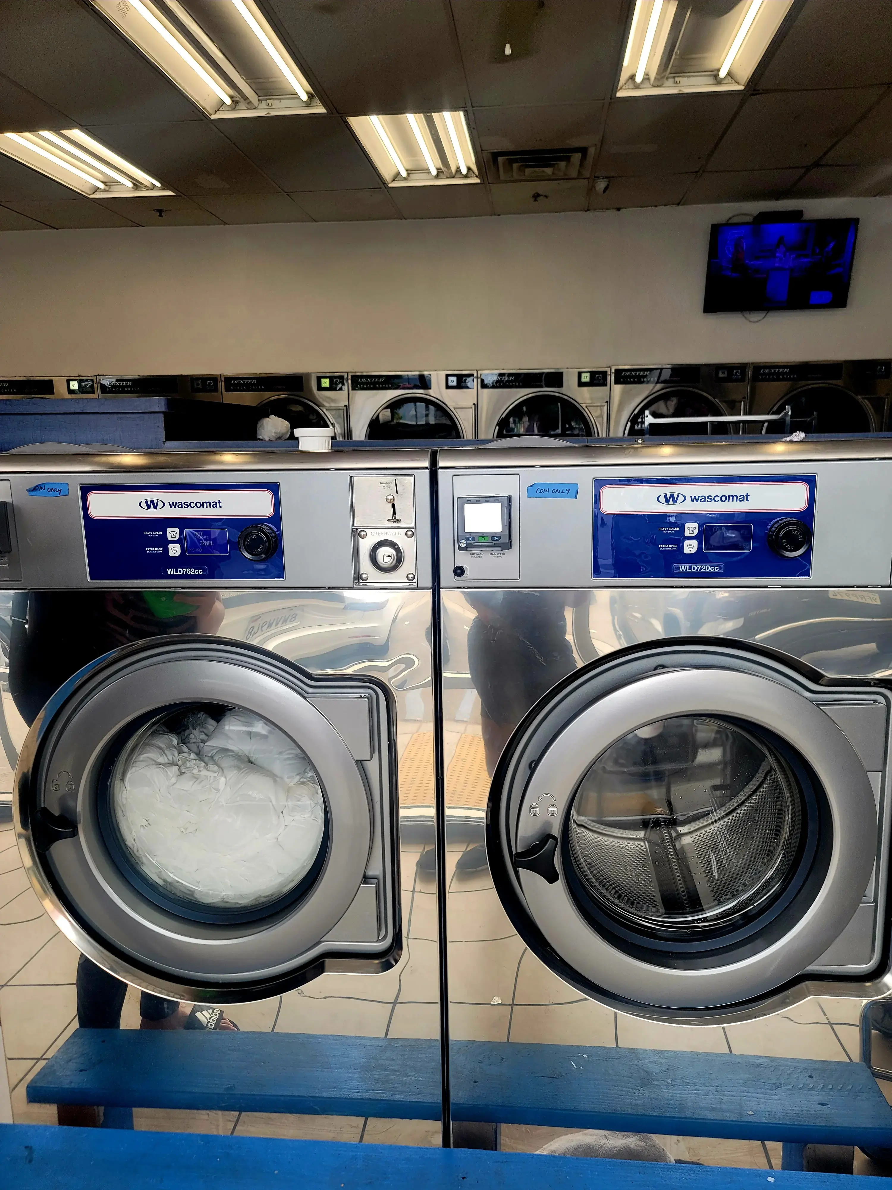 Arrow Coin Laundry/ Lavanderia thumbnail 10