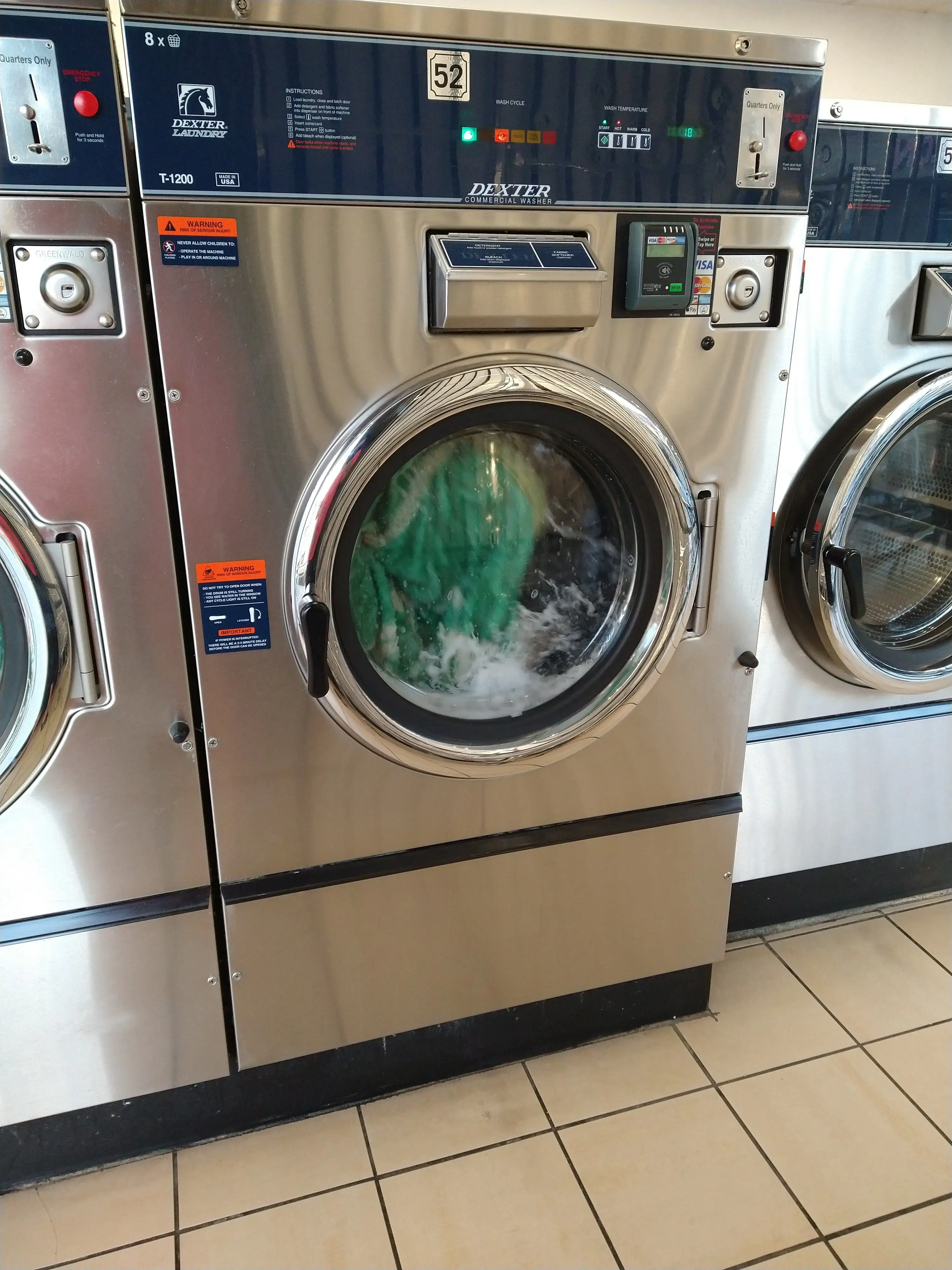 Arrow Coin Laundry/ Lavanderia - Image 8