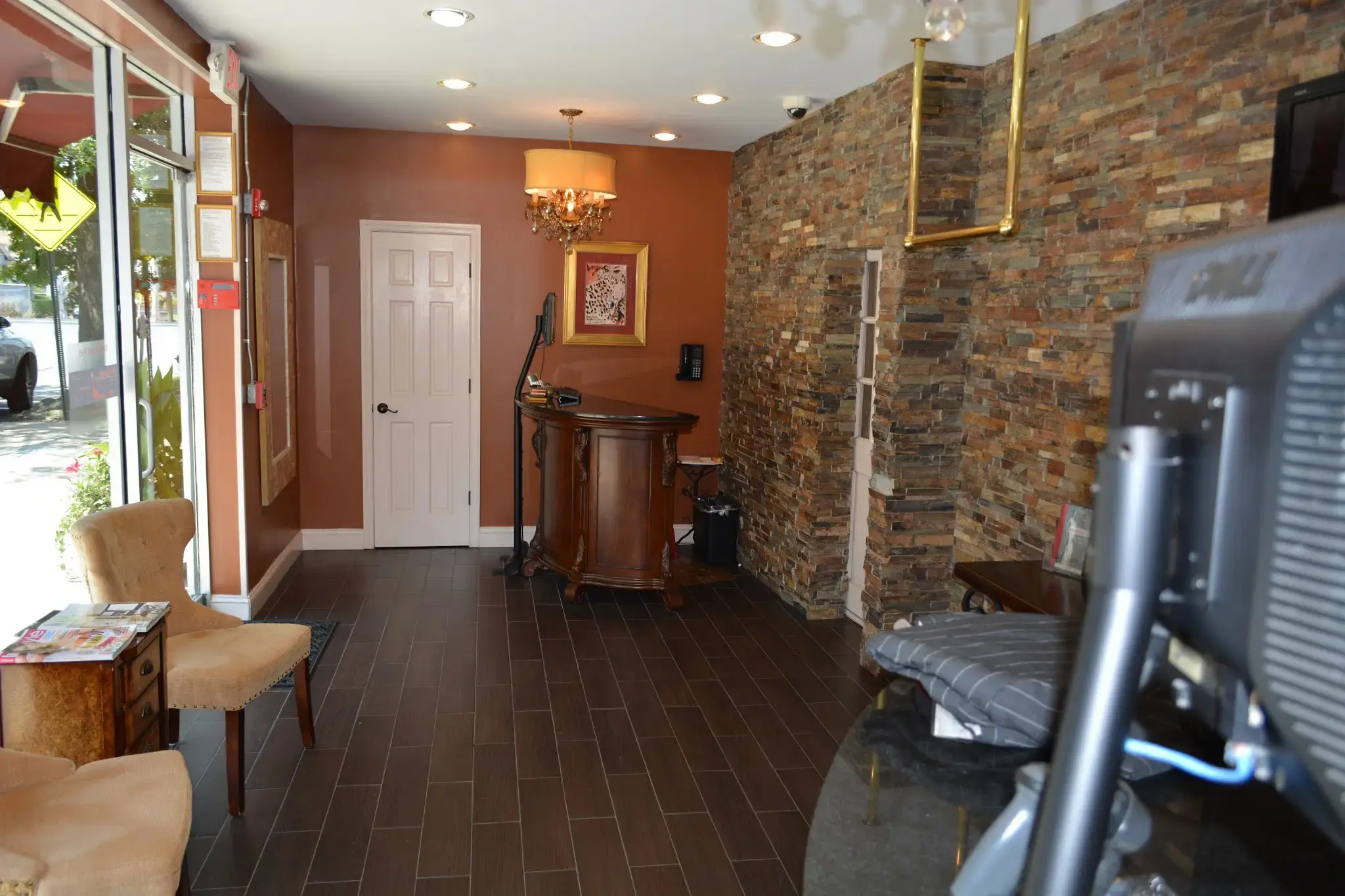 Arthur Copeland Cleansers | Long Island Dry Cleaners - Image 17