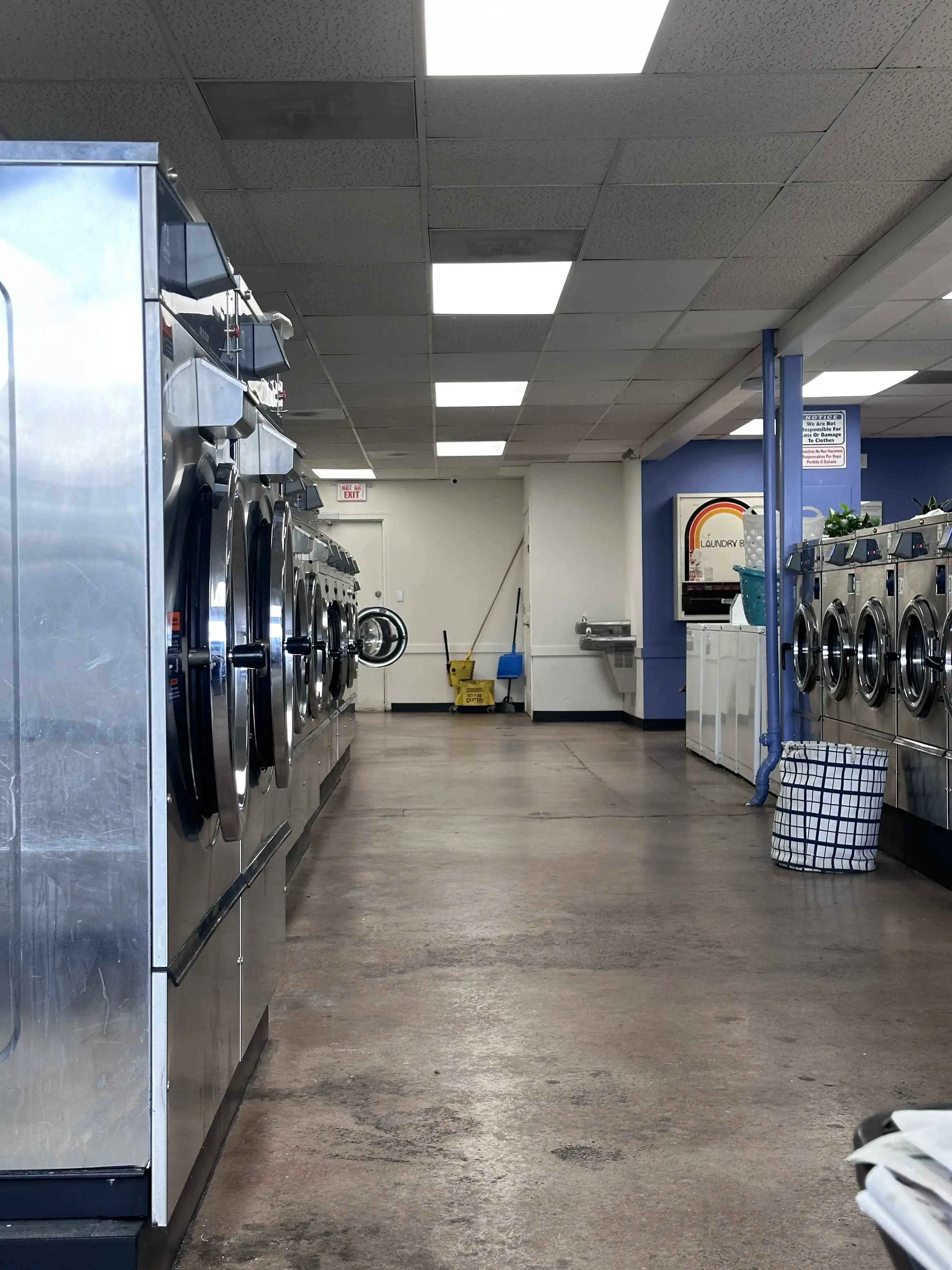 Arvada Laundry thumbnail 16