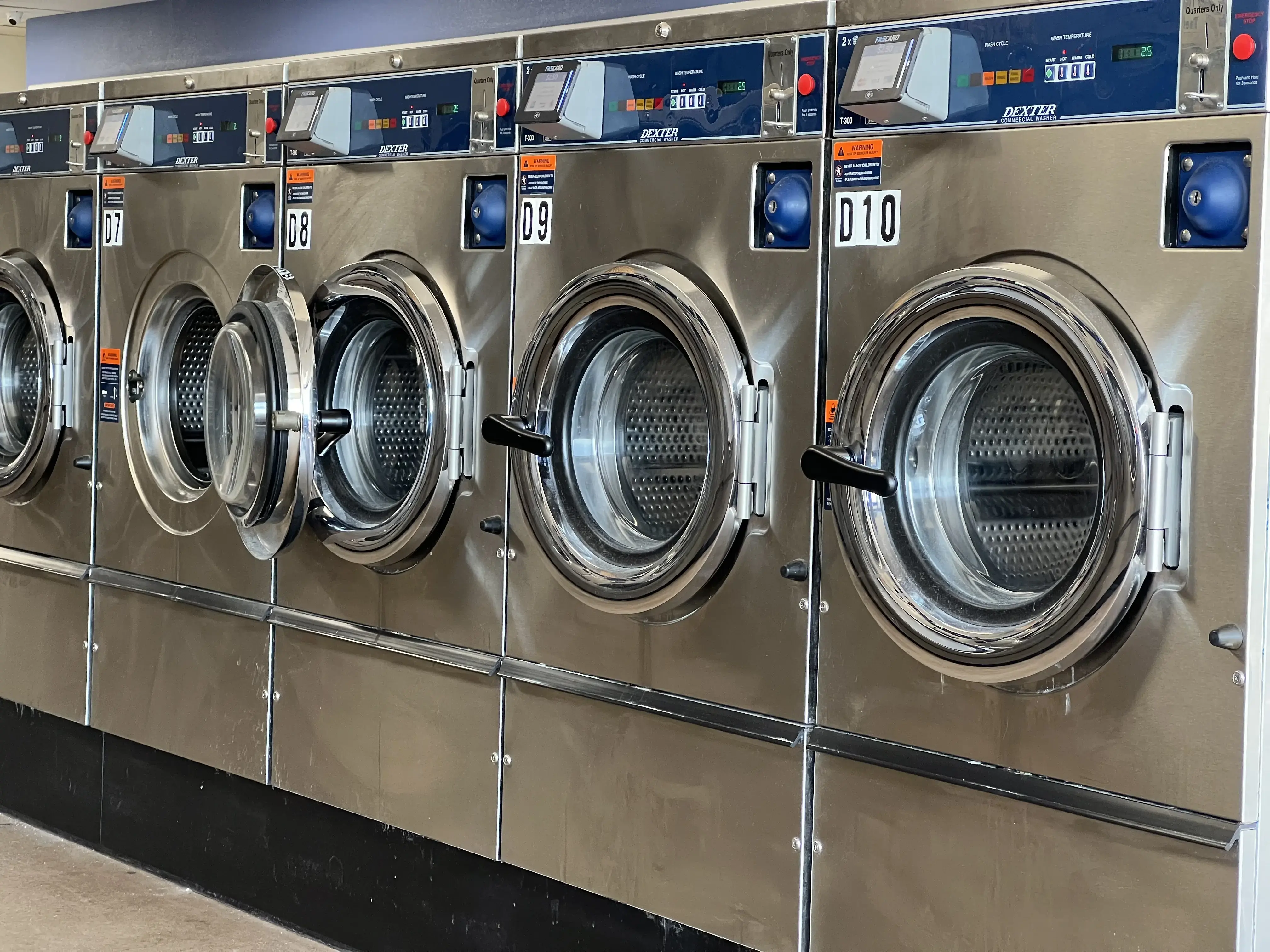 Arvada Laundry thumbnail 18