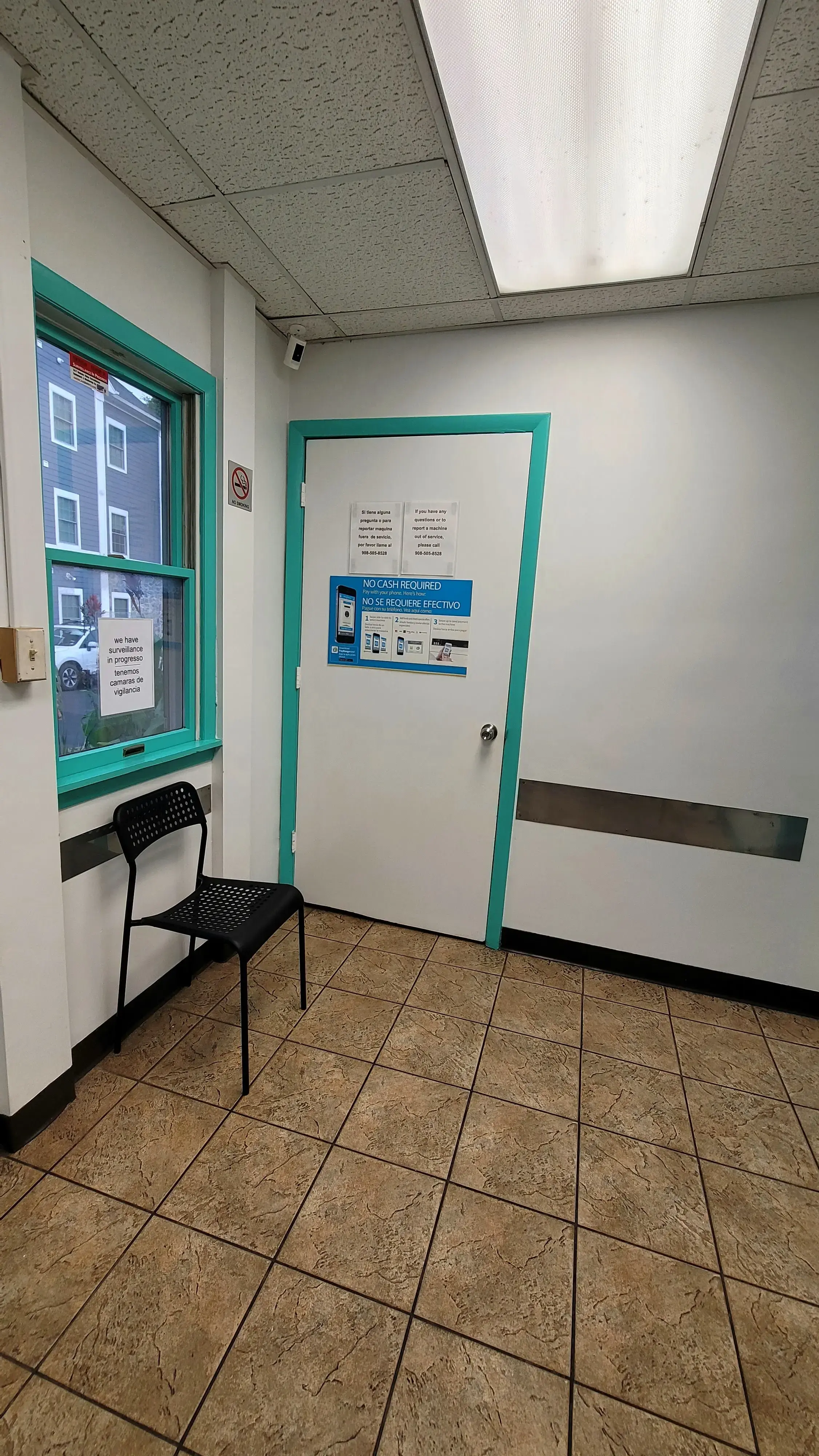 Ashwood Laundromat thumbnail 16
