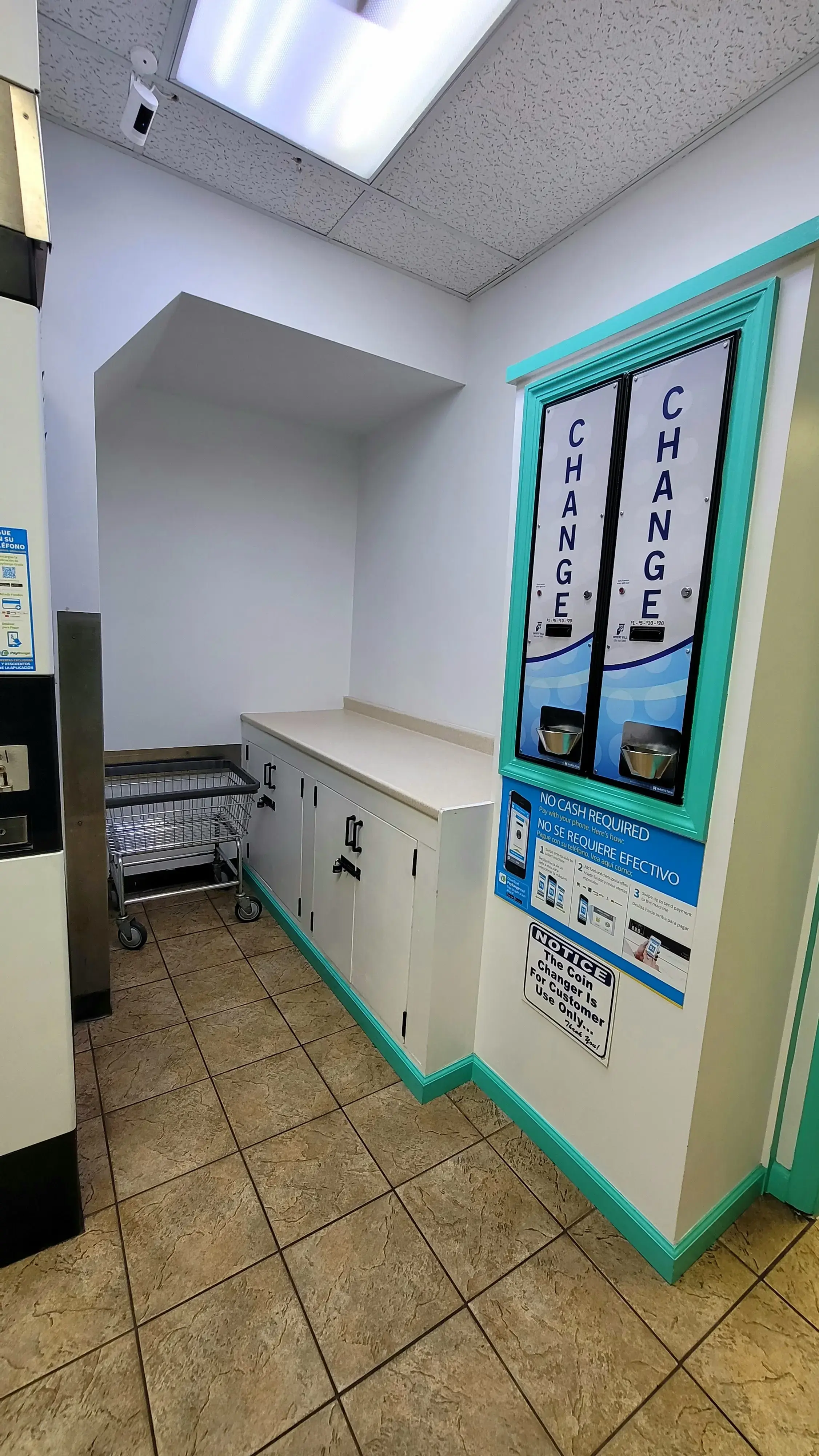 Ashwood Laundromat - Image 20