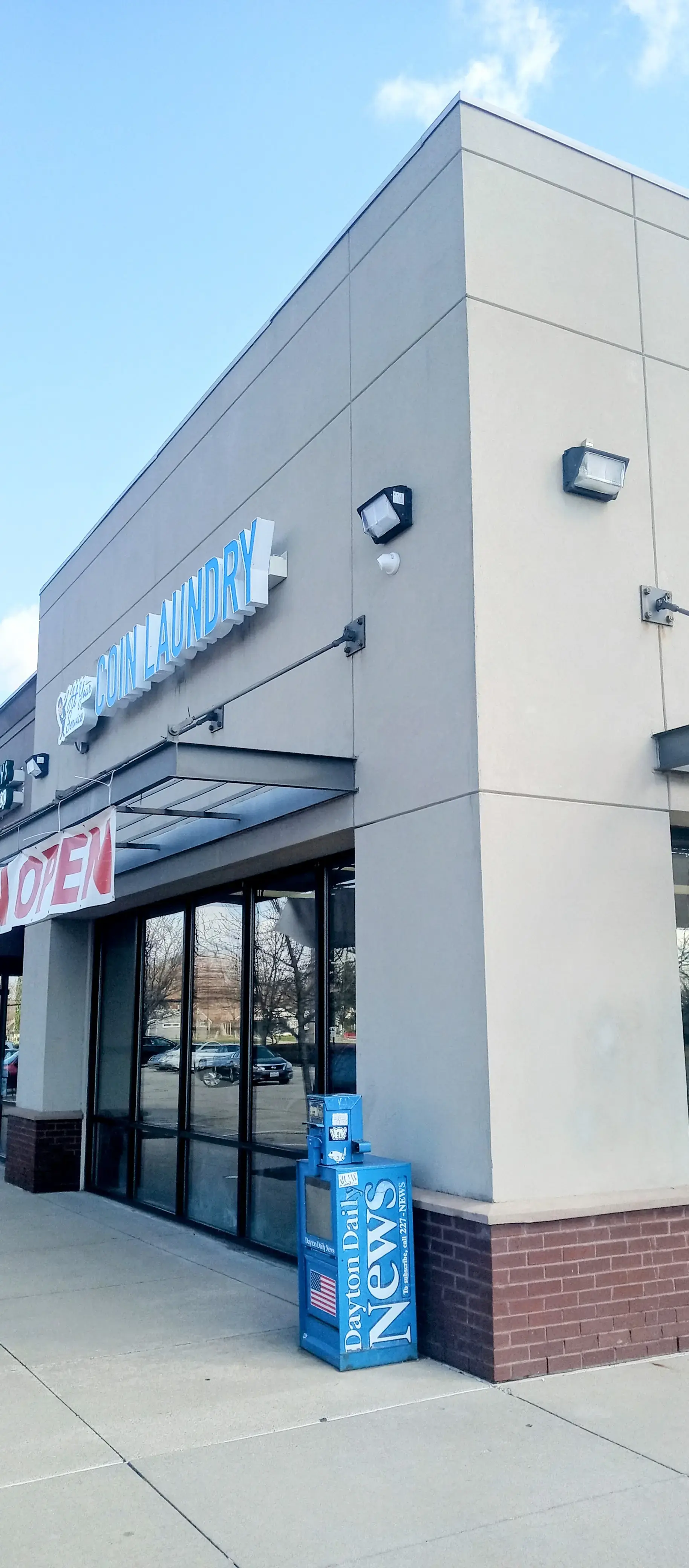 At Your Service Coin Laundry - Kettering thumbnail 4