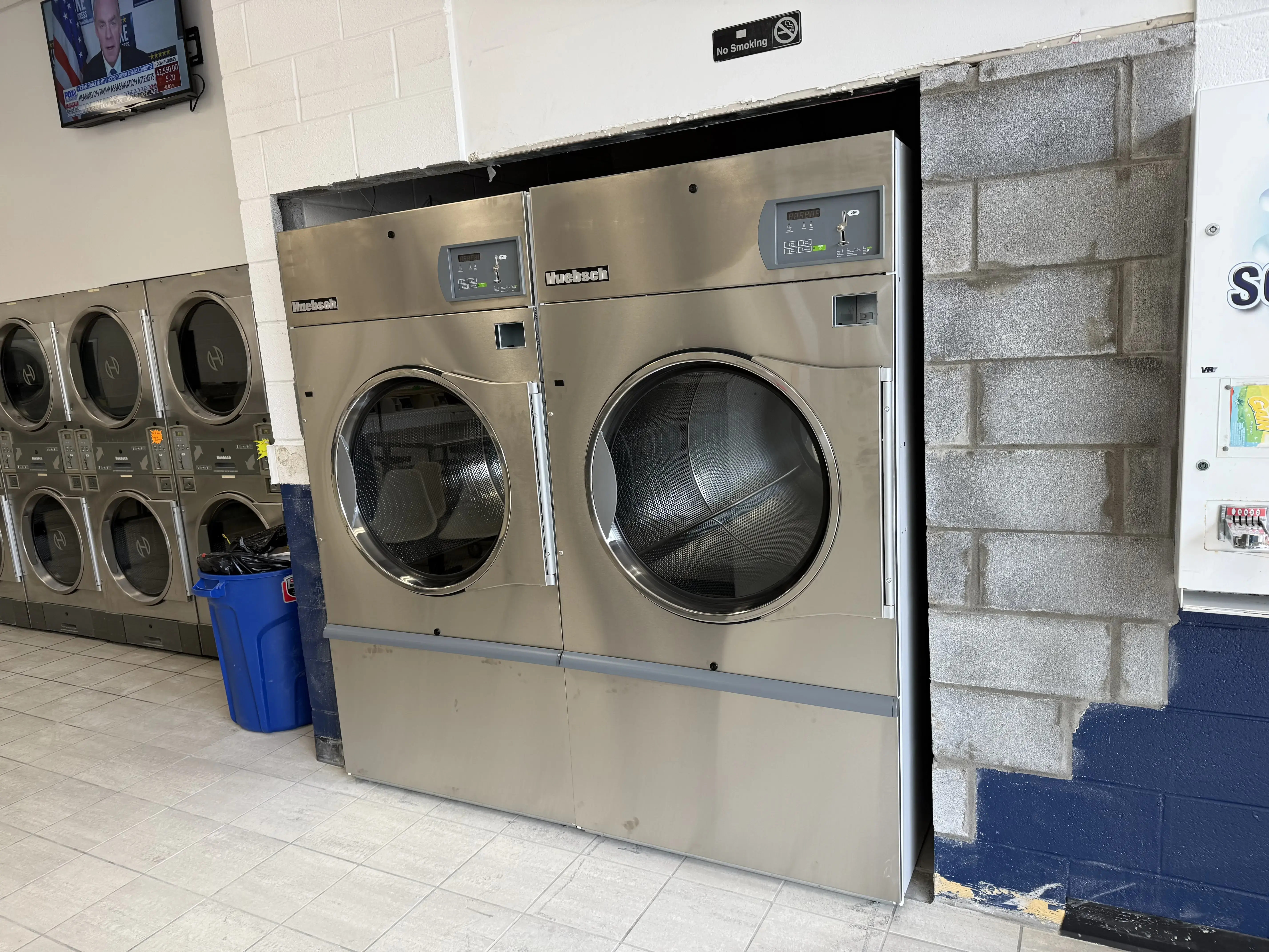 Atlanta Rd Coin Laundry - Image 18