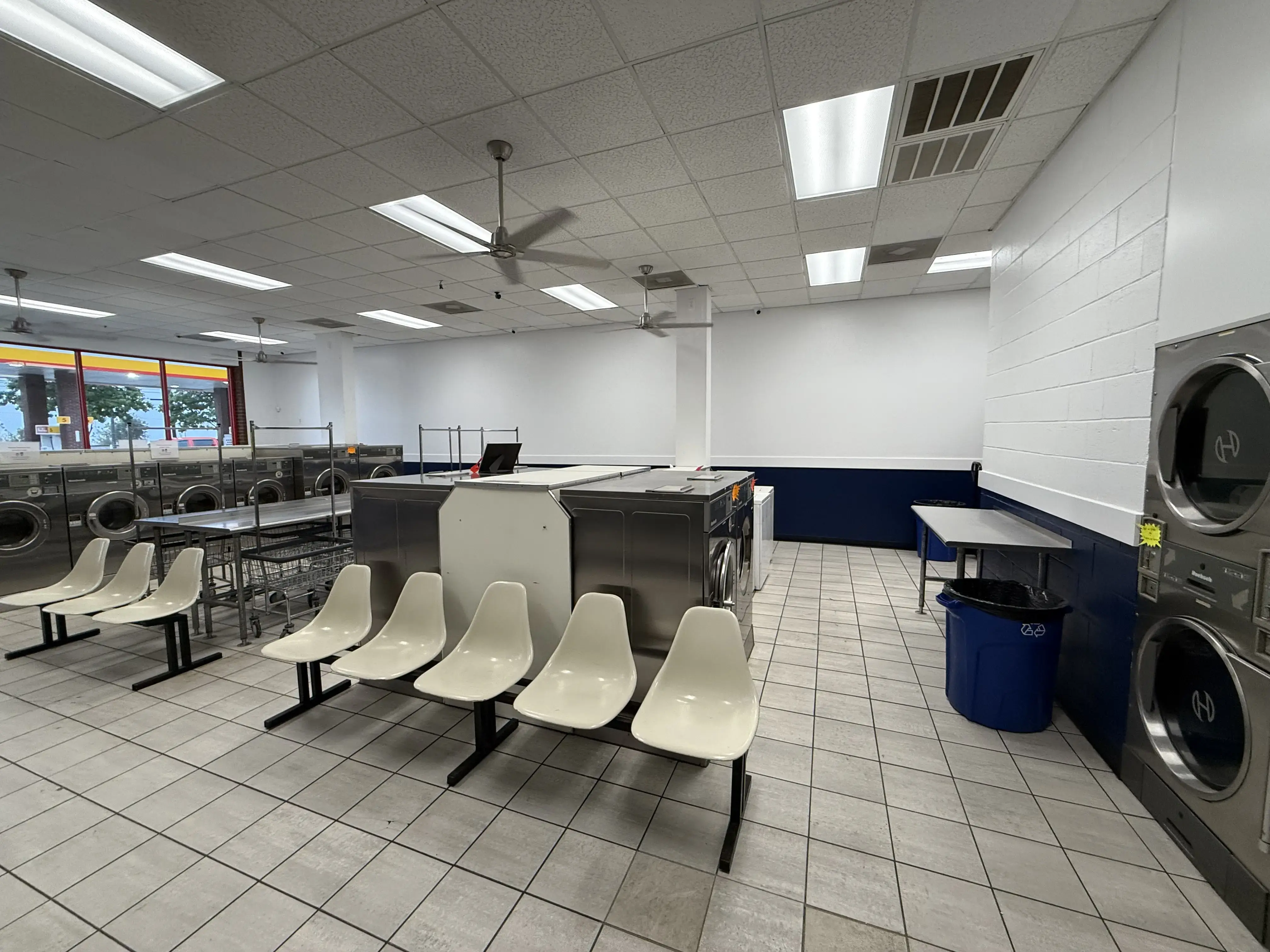 Atlanta Rd Coin Laundry thumbnail 7