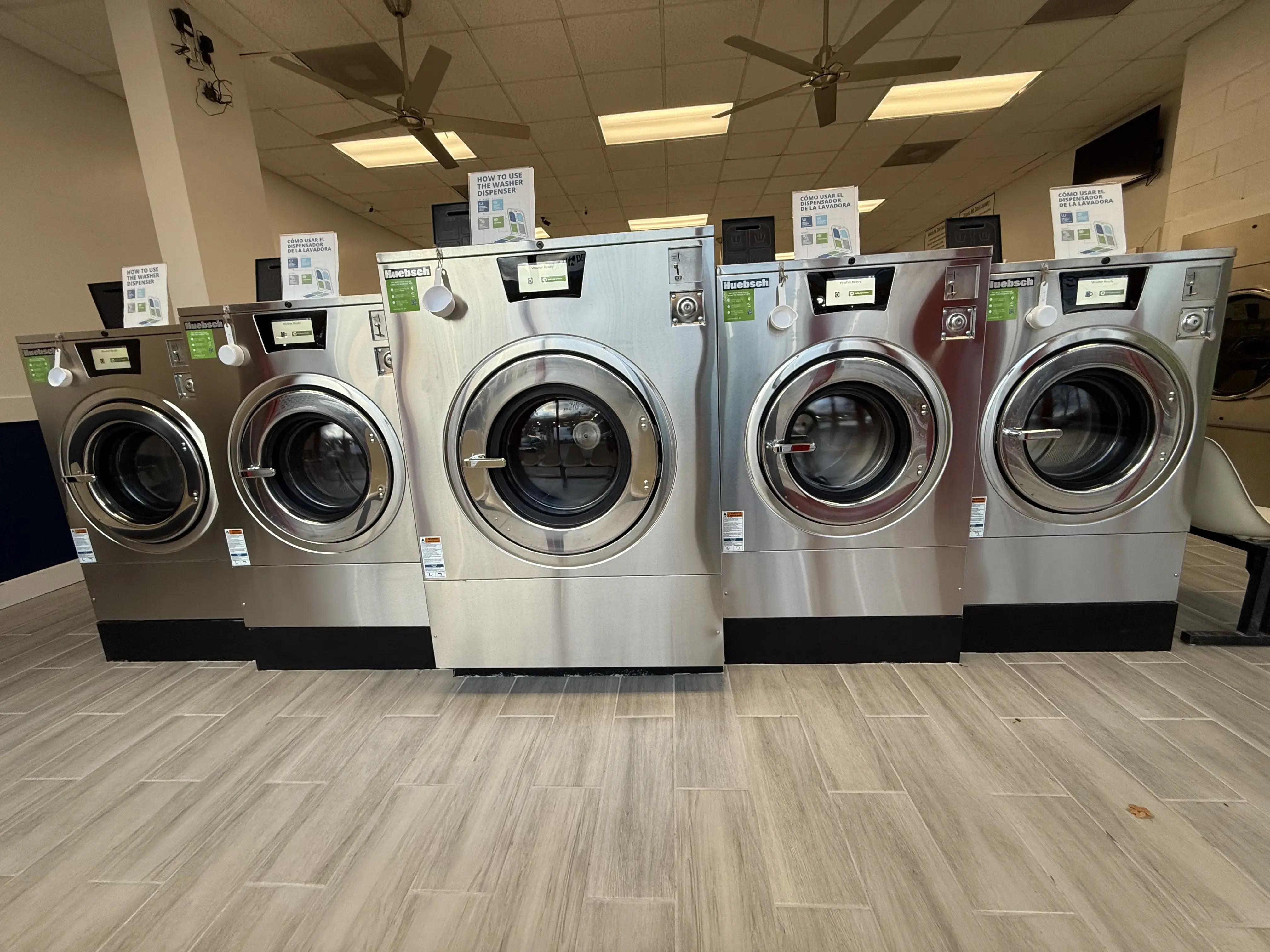 Atlanta Rd Coin Laundry - Image 16