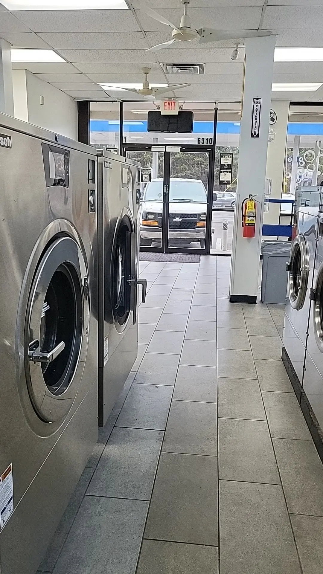 Atlanta's Best Laundry thumbnail 8