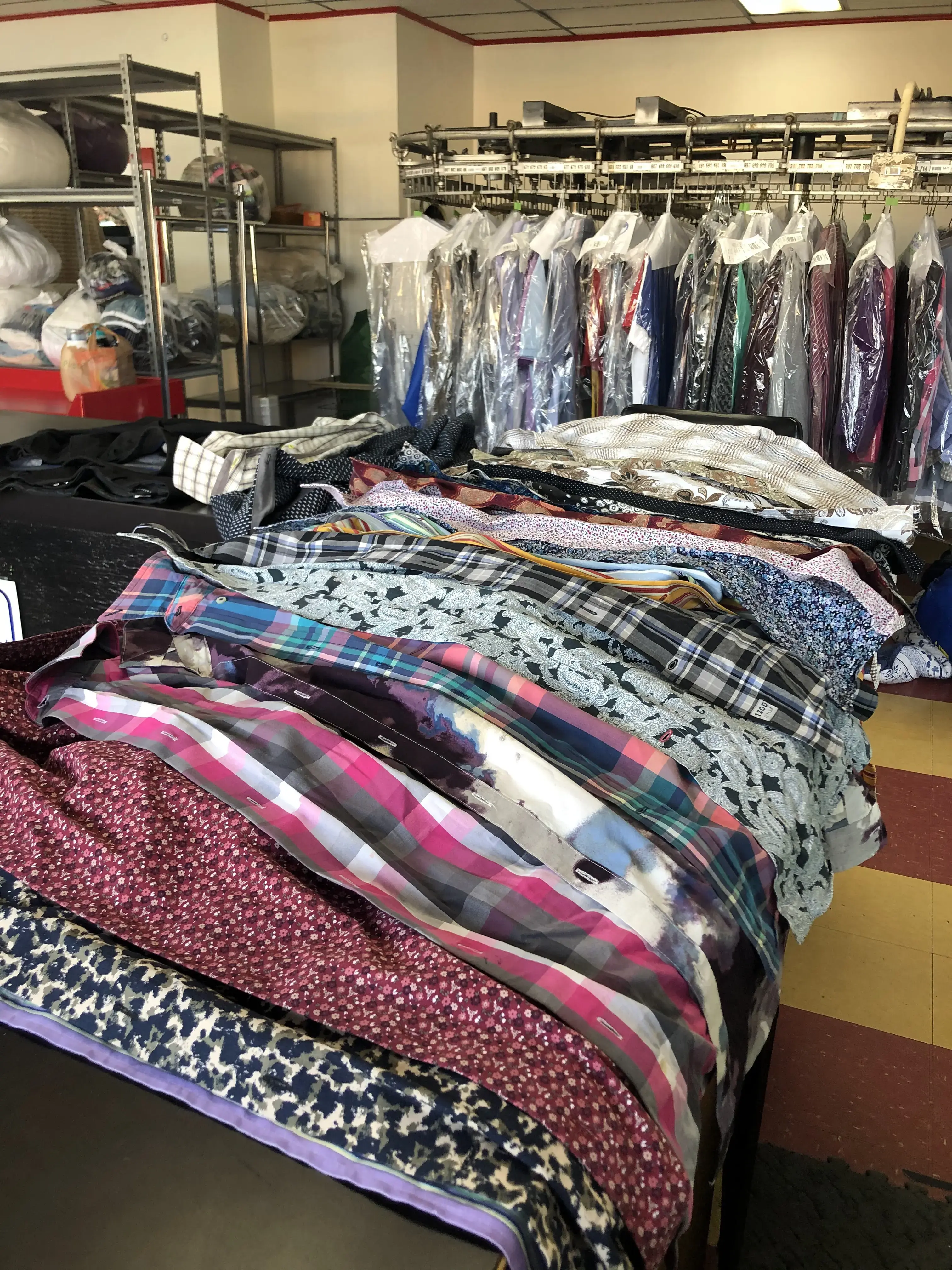 Atomic Laundry & Dry Cleaning thumbnail 5