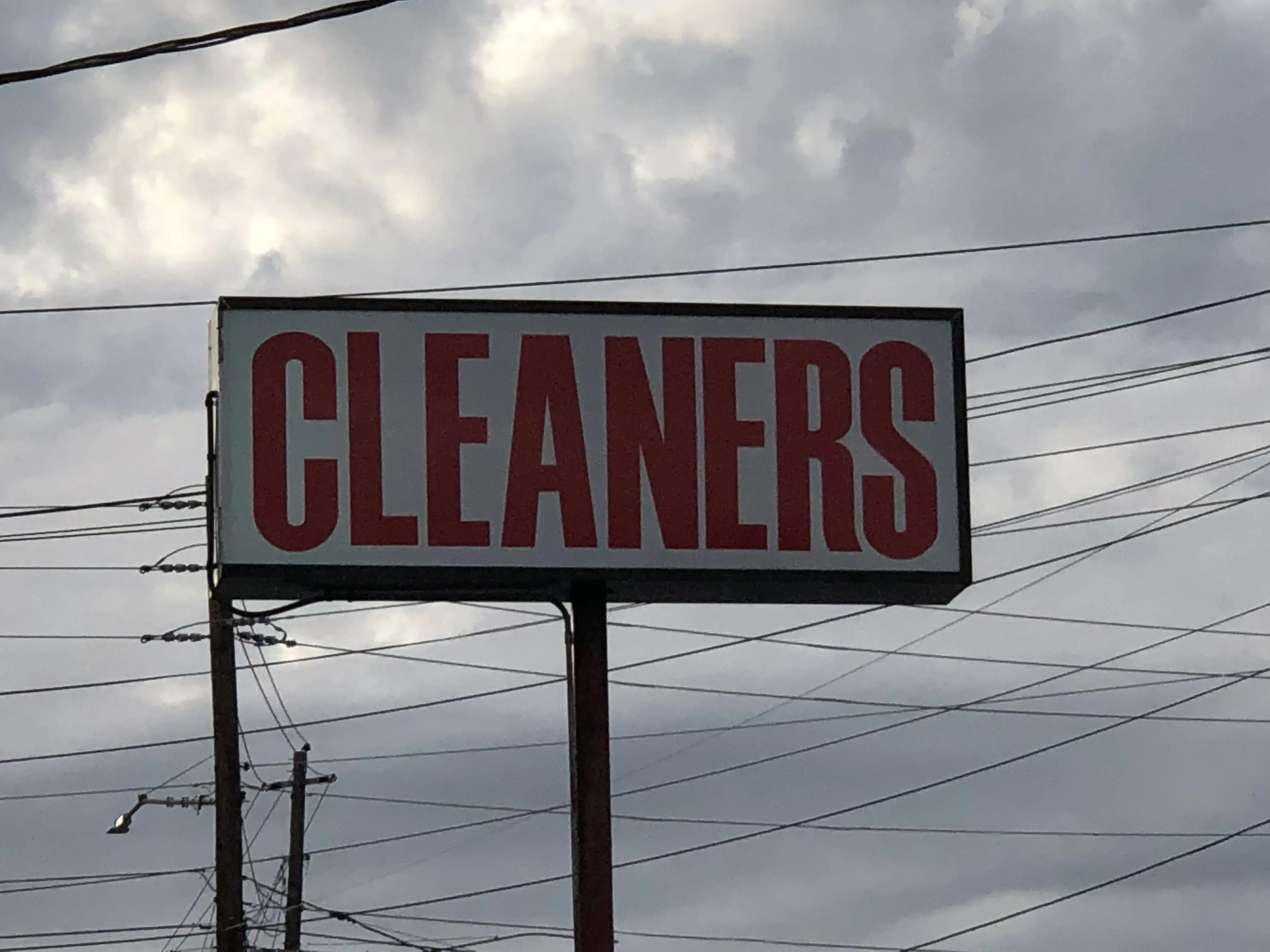 Atomic Laundry & Dry Cleaning thumbnail 8