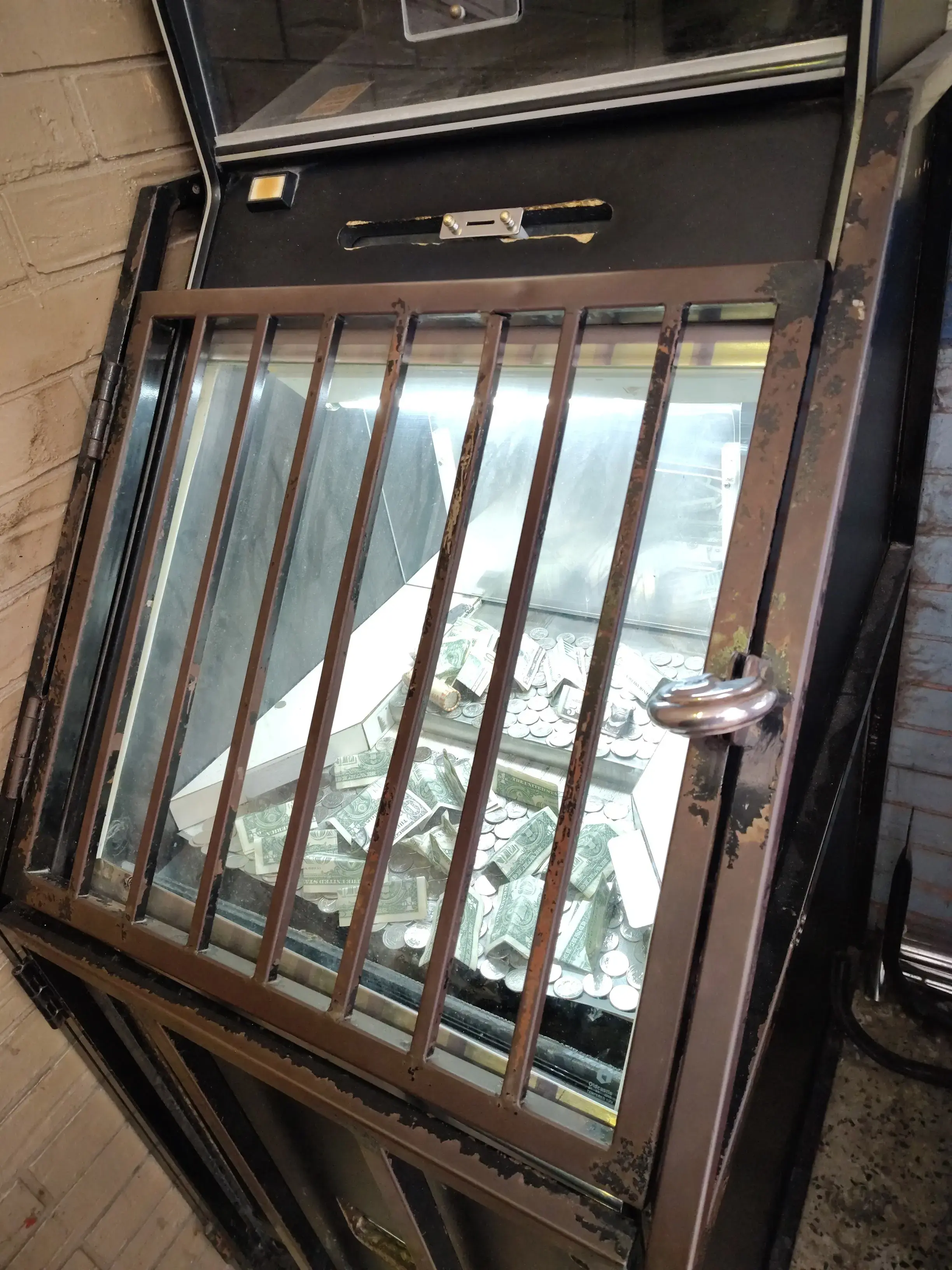 ATX Laundry - Image 7