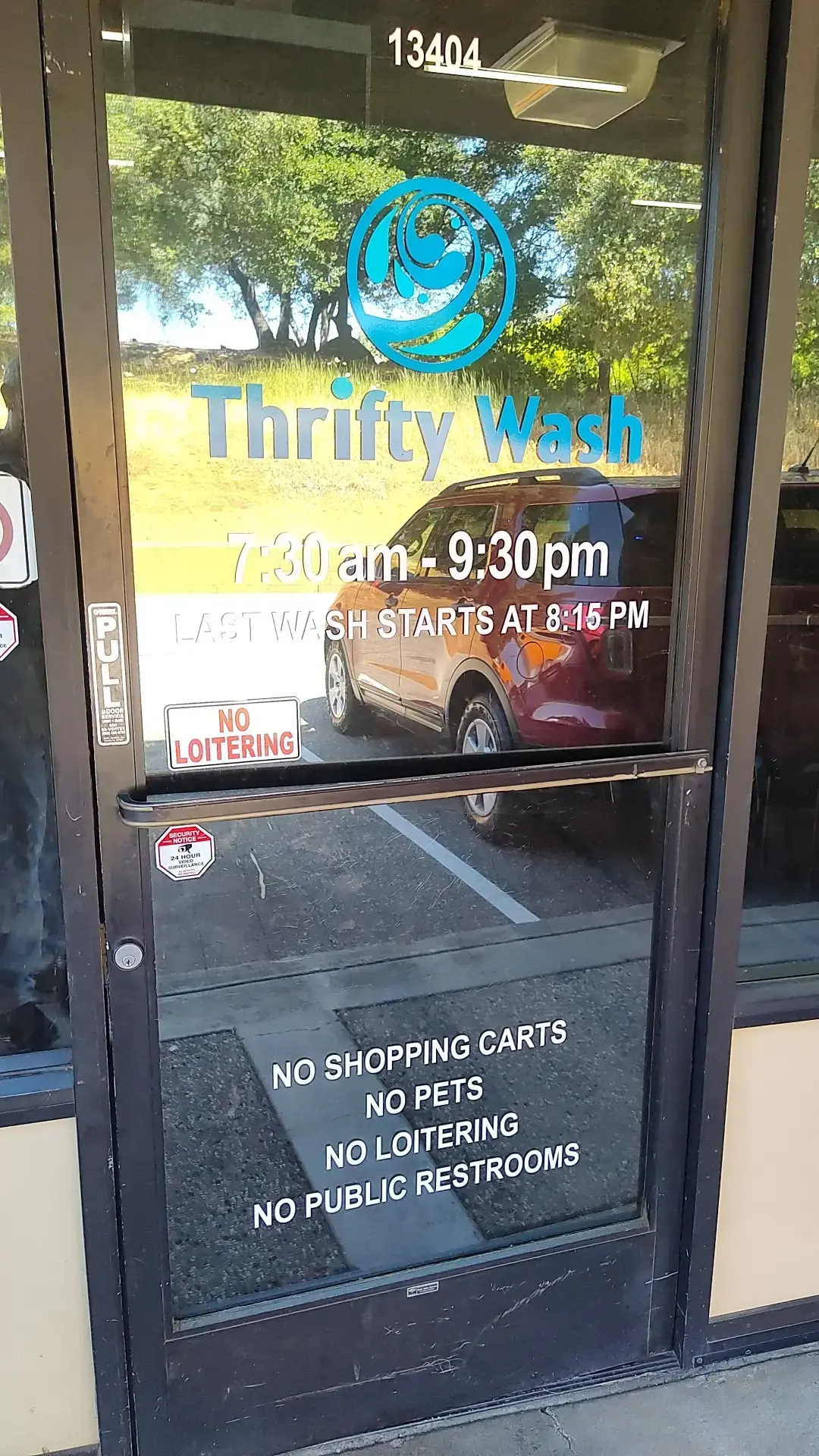 Auburn Thrifty Wash & Dry Clean - Image 14